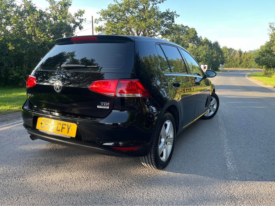 VOLKSWAGEN GOLF MATCH BLUMOTION