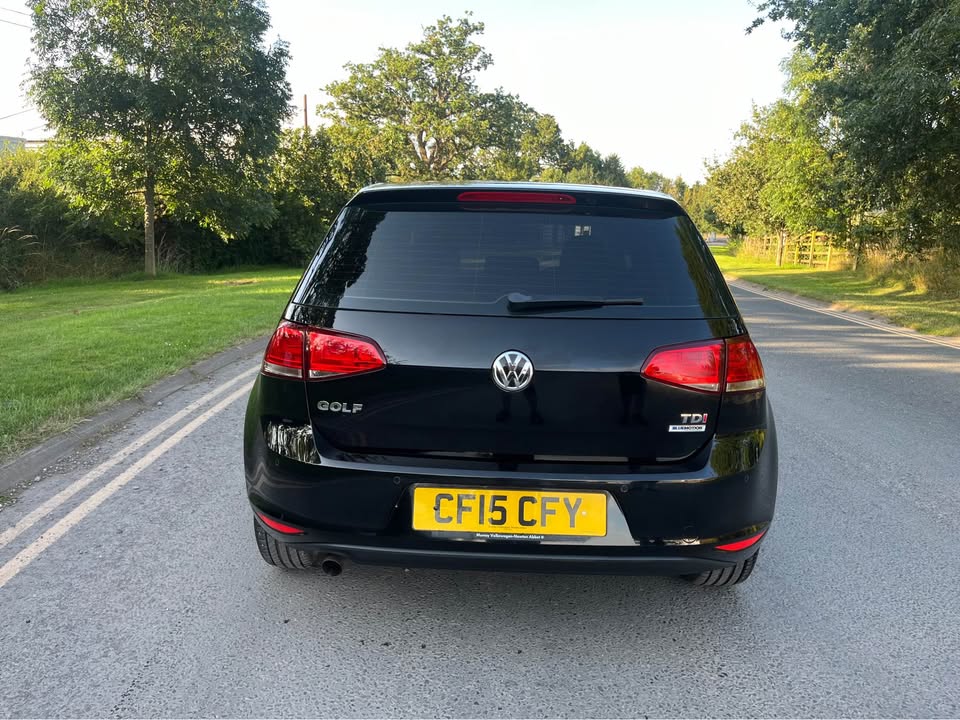 VOLKSWAGEN GOLF MATCH BLUMOTION