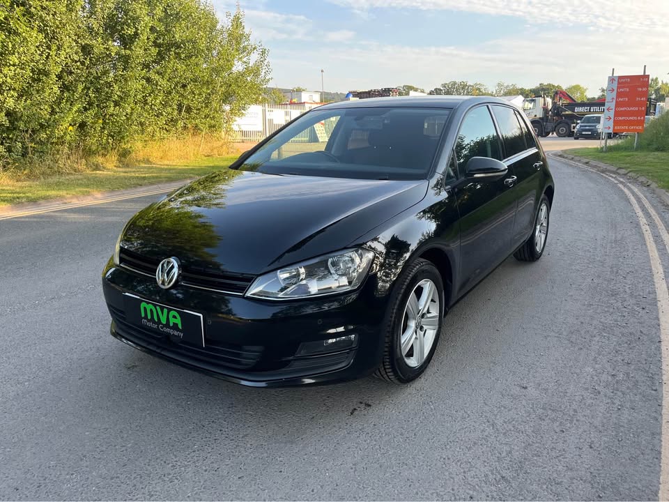 VOLKSWAGEN GOLF MATCH BLUMOTION