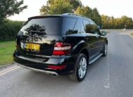 Mercedes Benz ML300