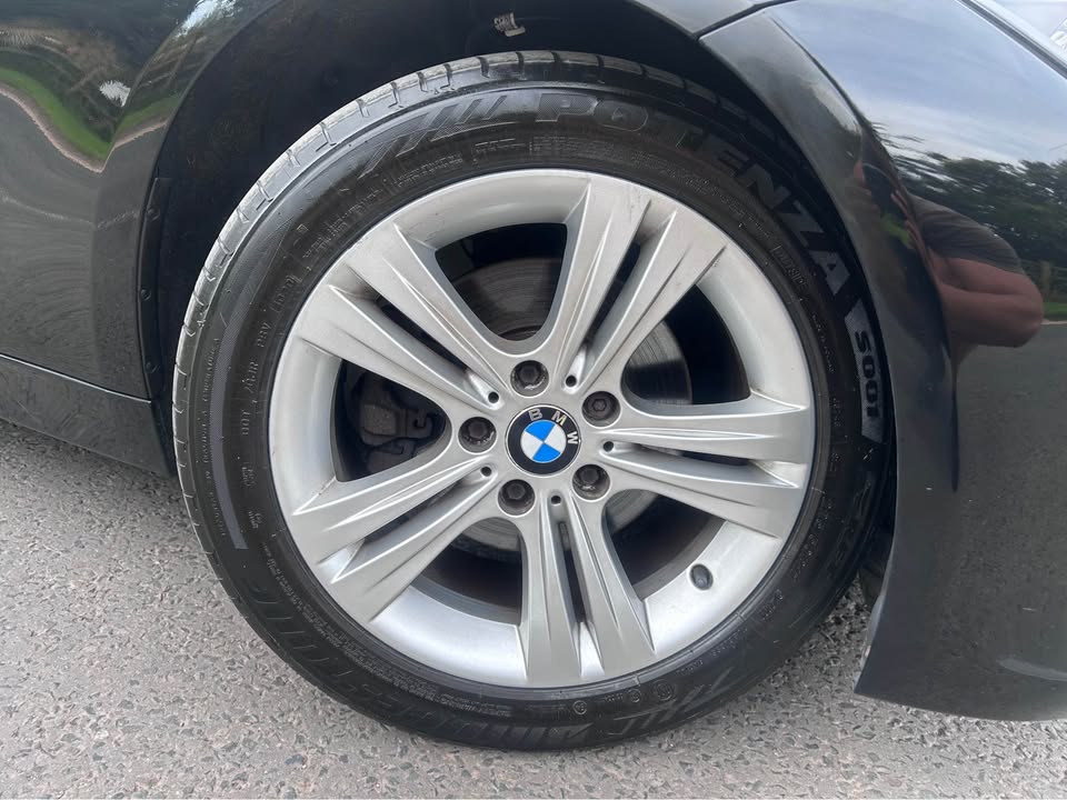 BMW 320D SPORT