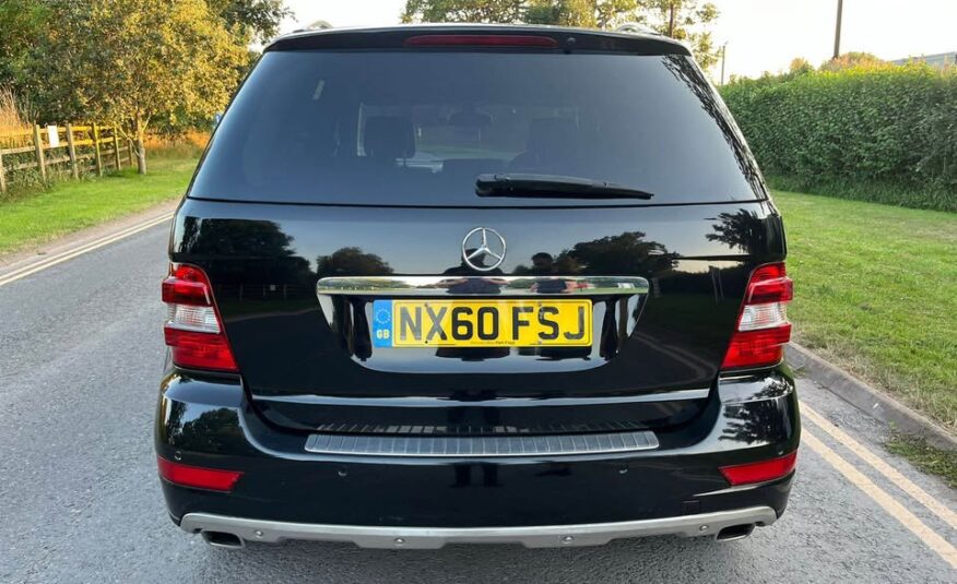 Mercedes Benz ML300