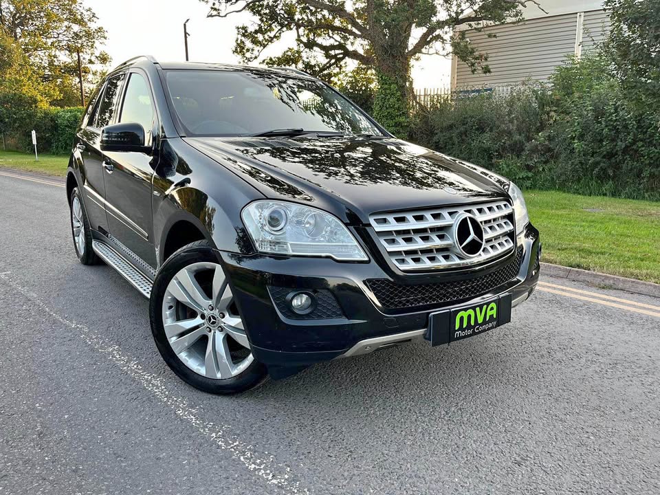Mercedes Benz ML300