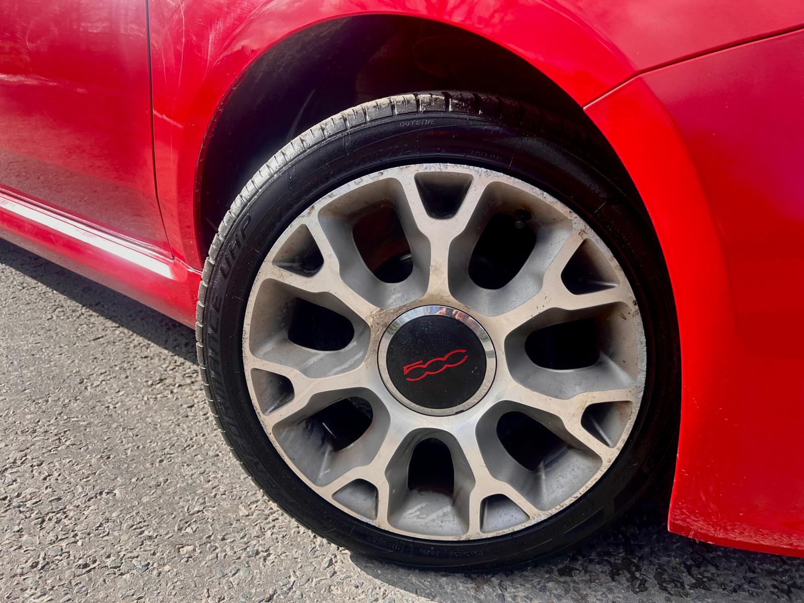2013 FIAT 500S