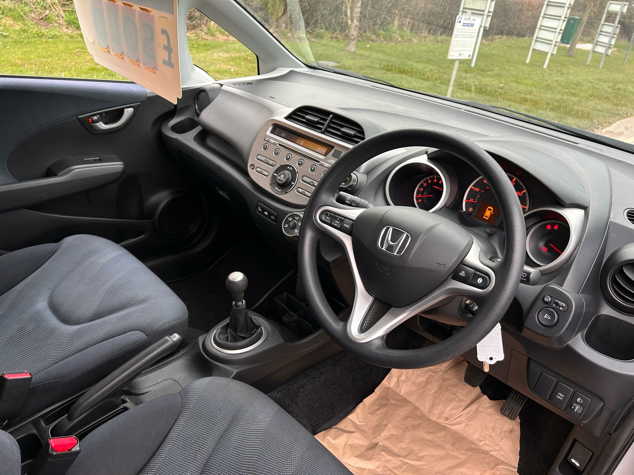 2009 HONDA JAZZ