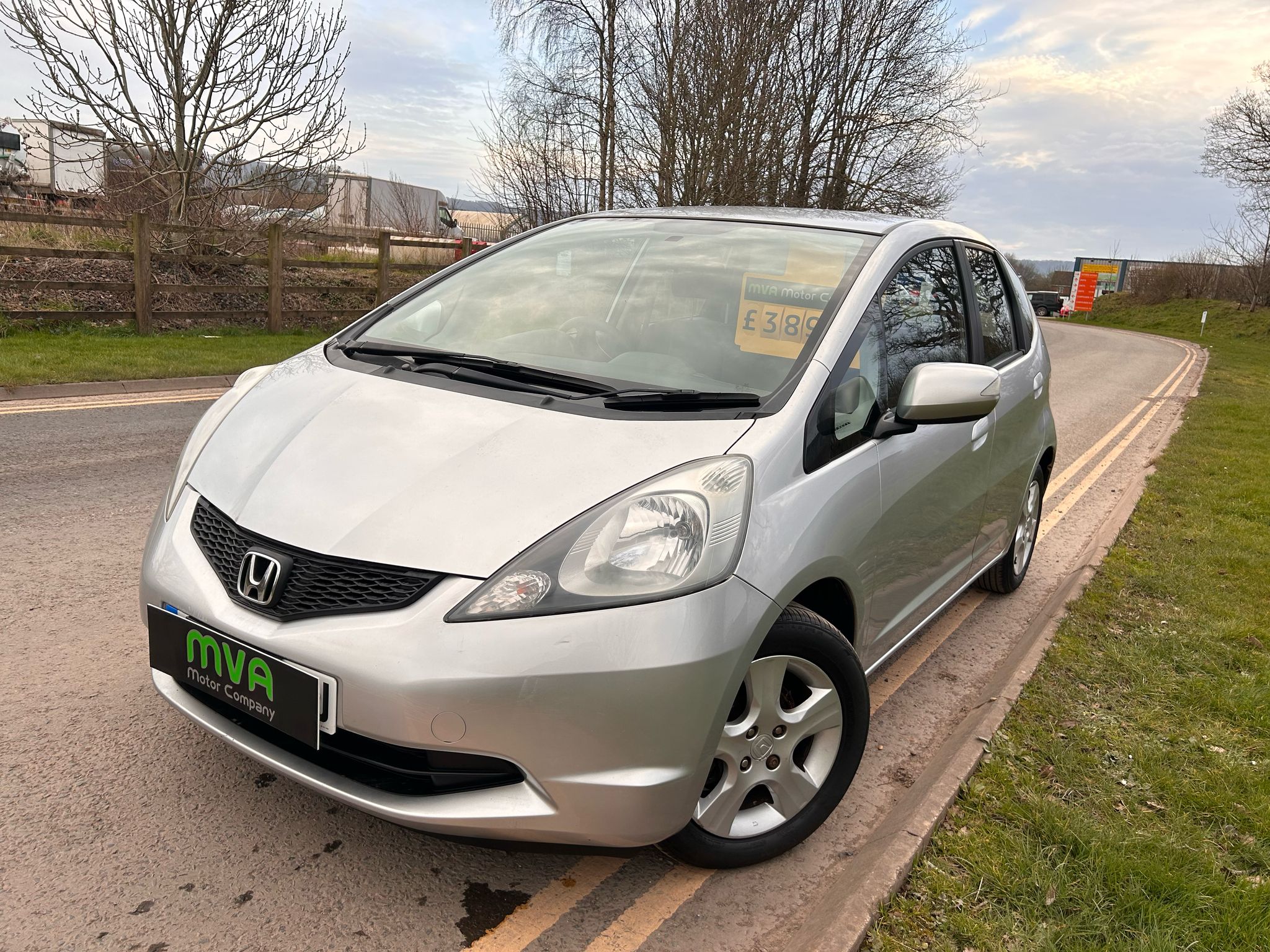 2009 HONDA JAZZ