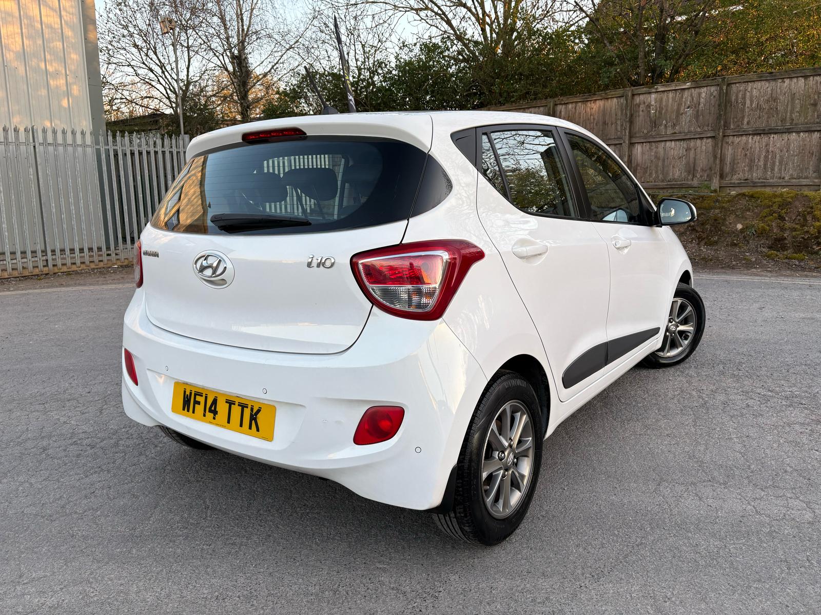 2014 HYUNDAI I10 PREMIUM