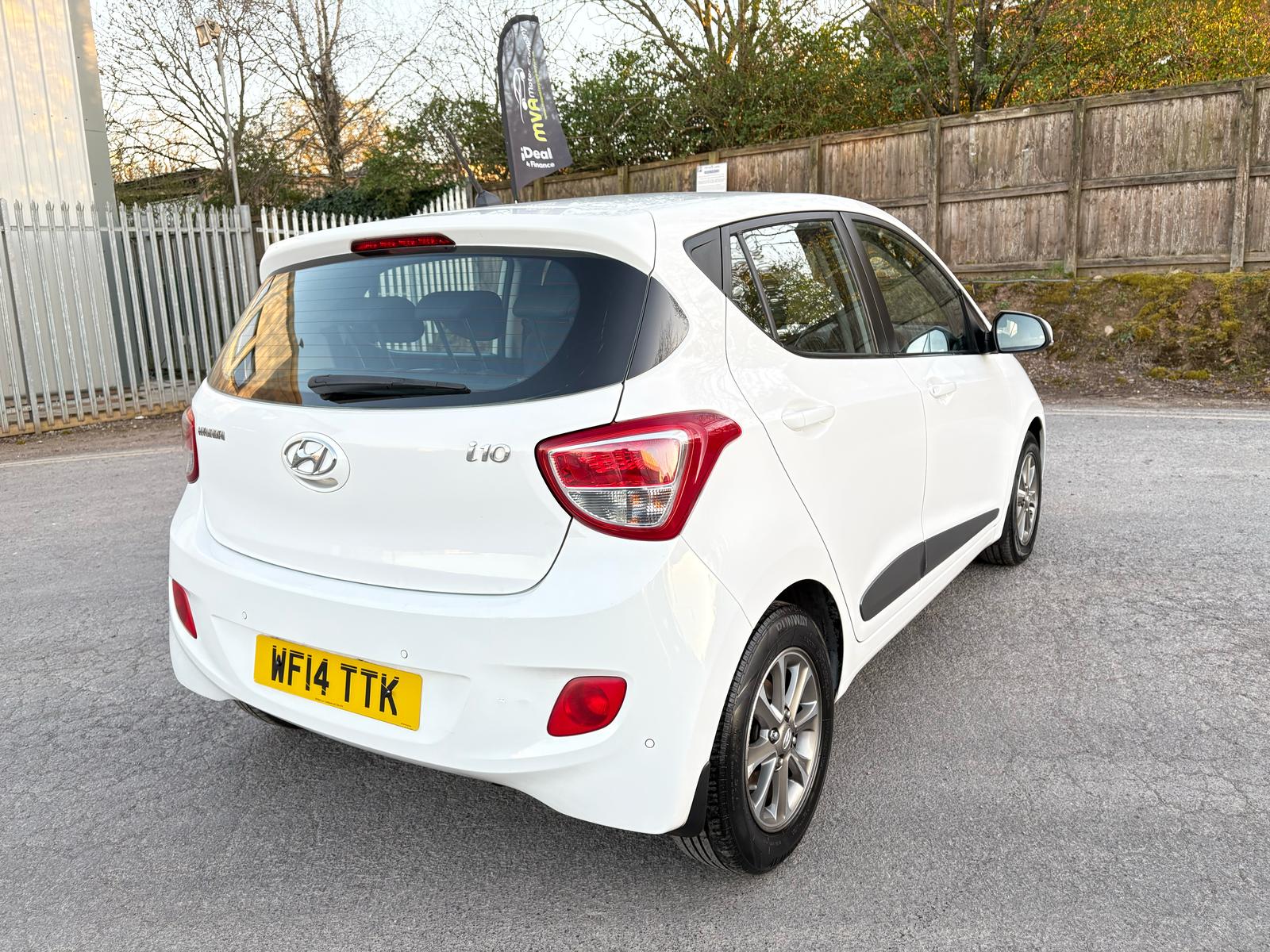 2014 HYUNDAI I10 PREMIUM