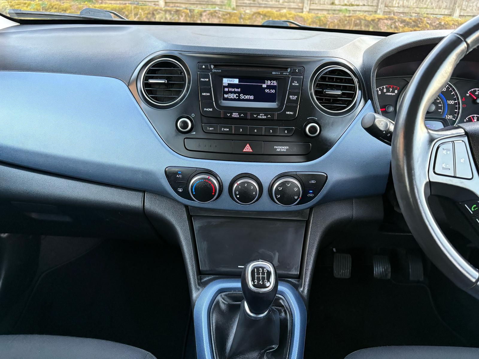 2014 HYUNDAI I10 PREMIUM
