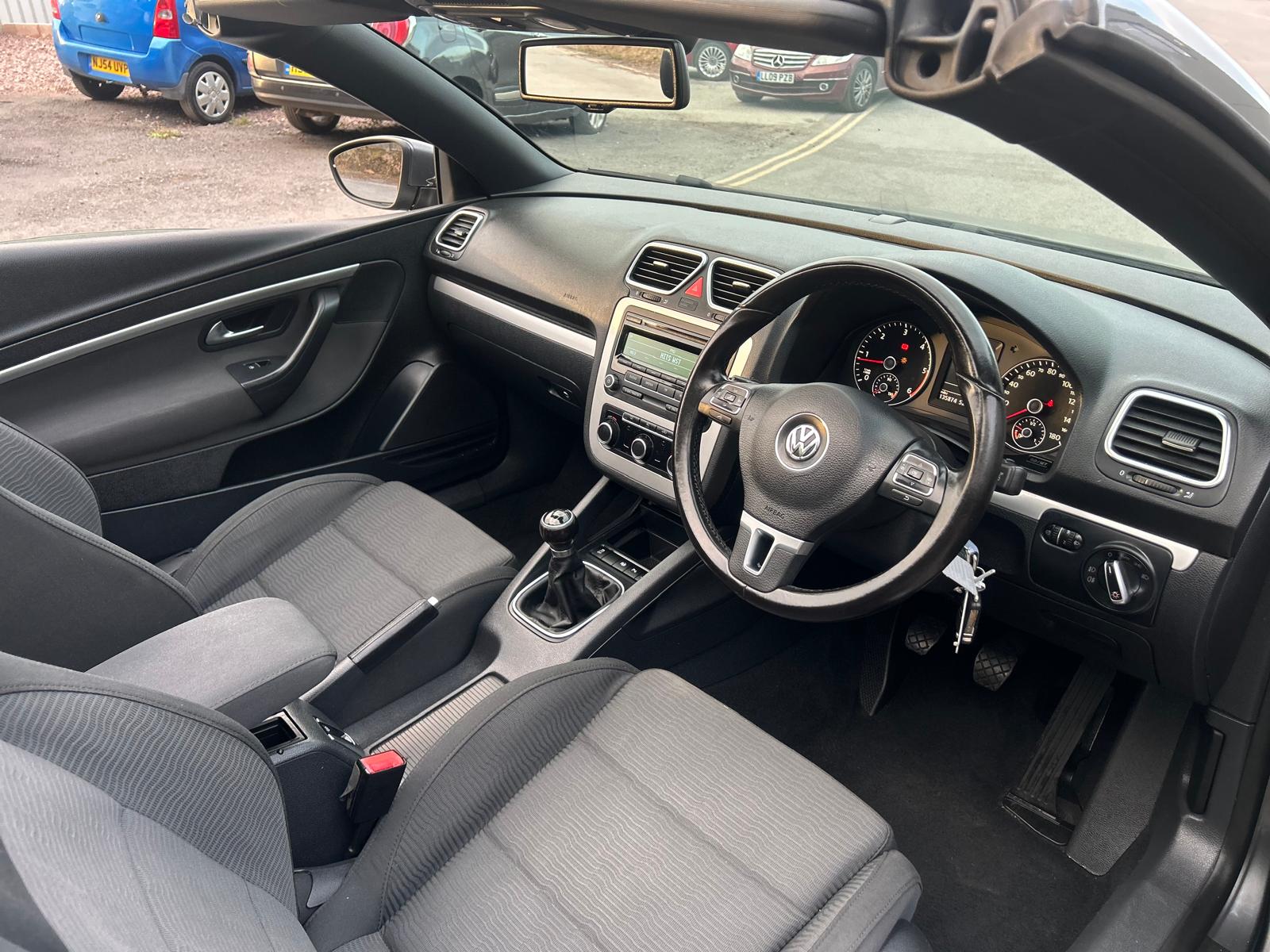 2011 Volkwagen EOS 2.0 TDI BLUEMOTION 140 BMT SE Convertible