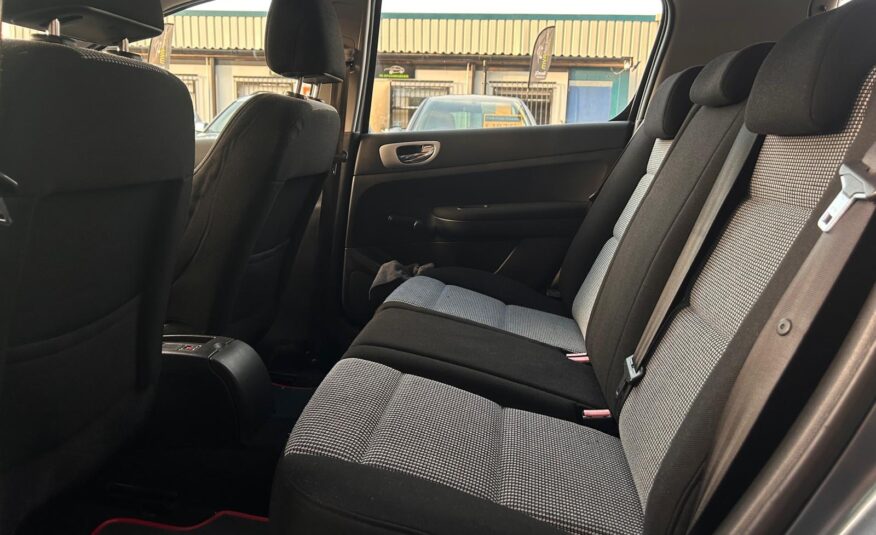 2006 Peugeot 307 1.4 S 16V Hatchback