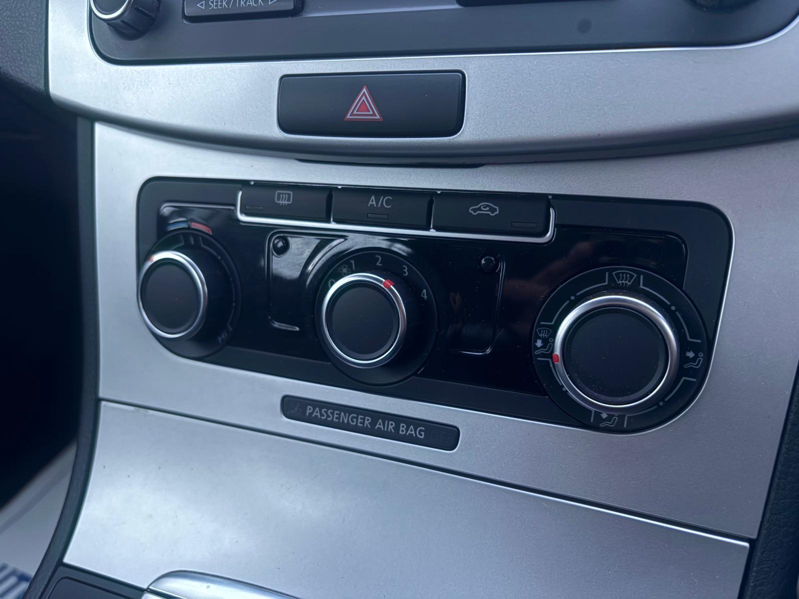 2013 Volkswagen Passat 1.6 TDI 105 BMT S Estate