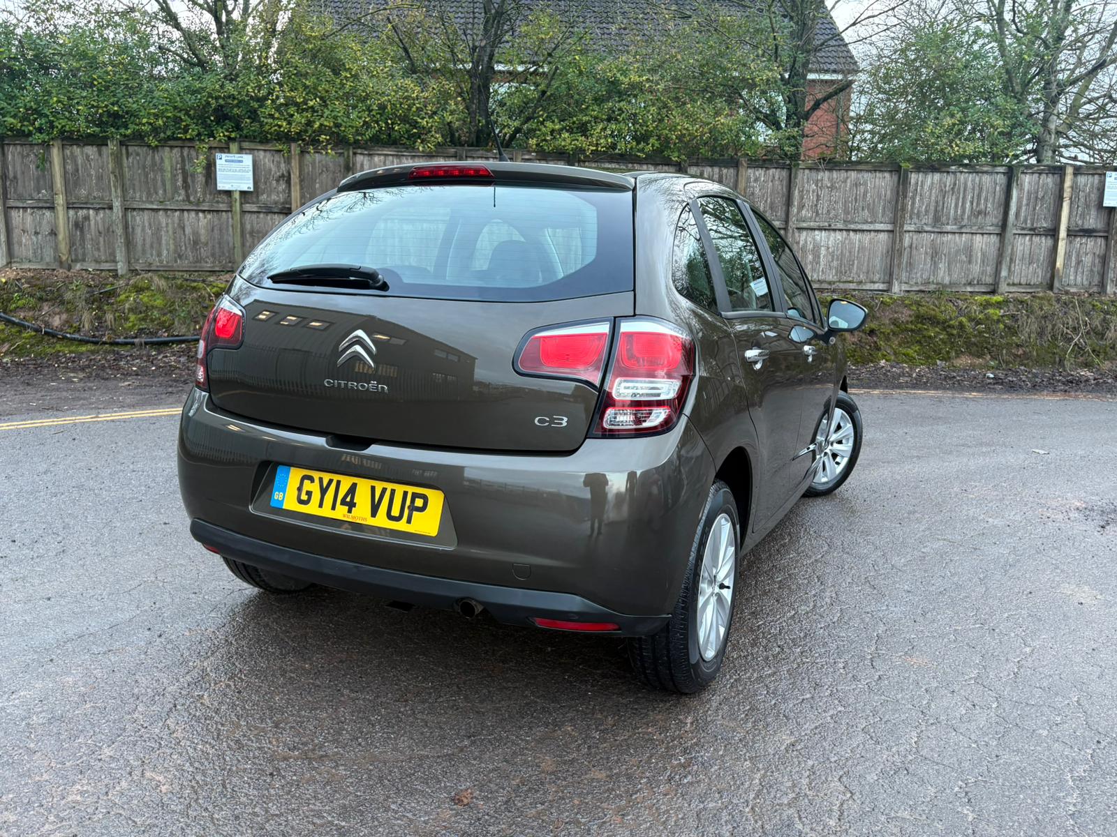 2014 Citroën C3 1.2 VTR manual hatchback 5dr