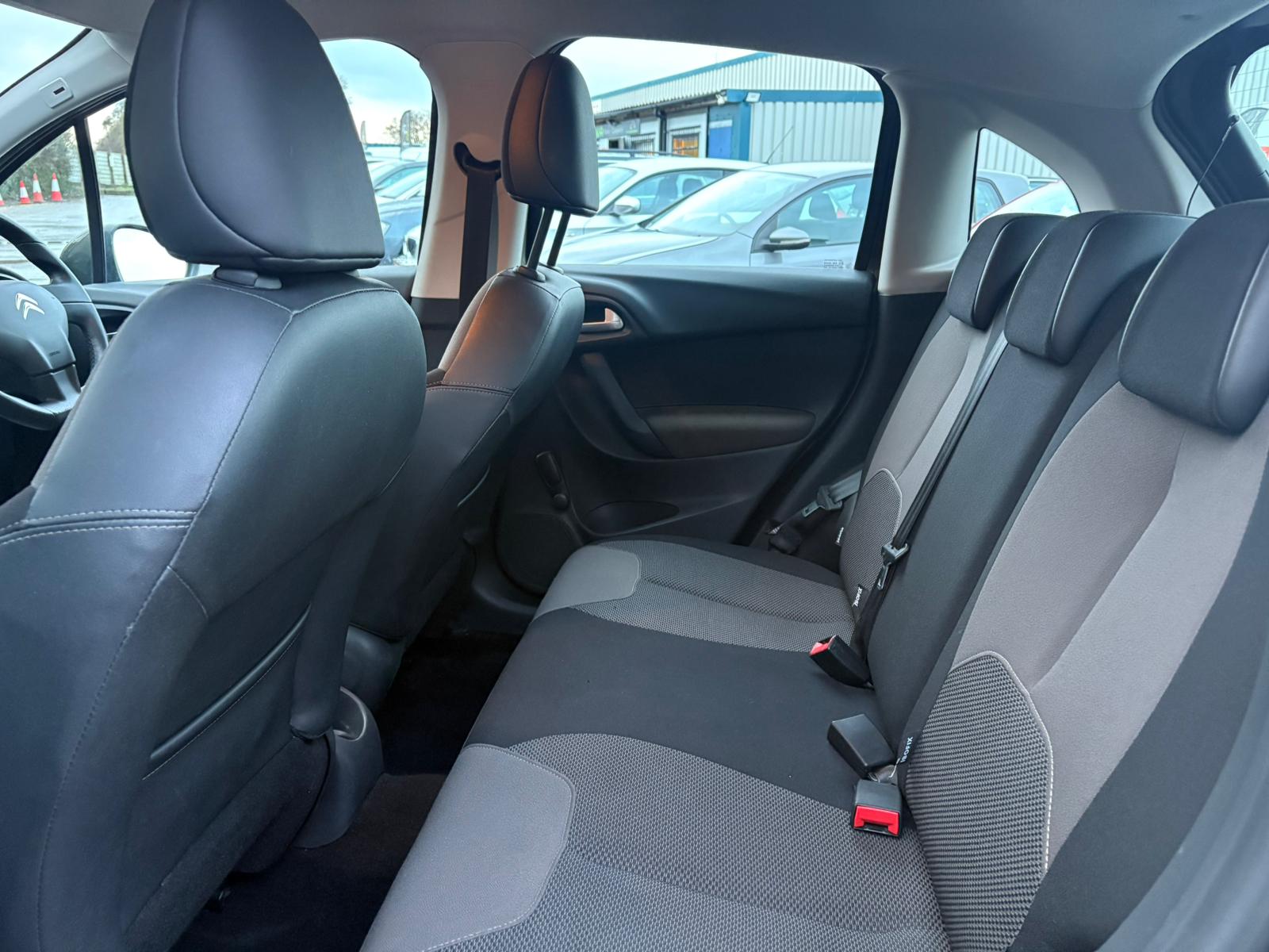 2014 Citroën C3 1.2 VTR manual hatchback 5dr