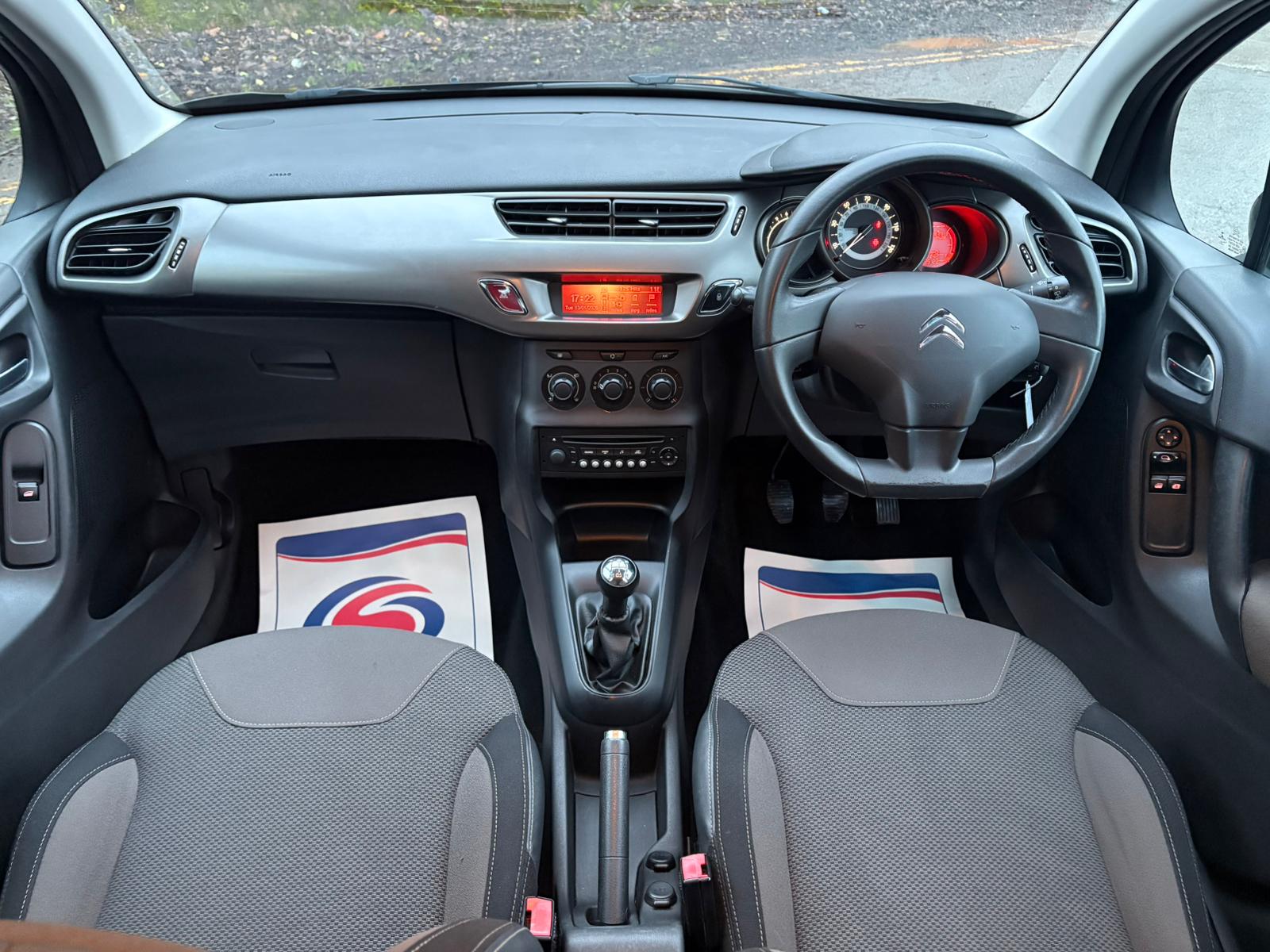 2014 Citroën C3 1.2 VTR manual hatchback 5dr