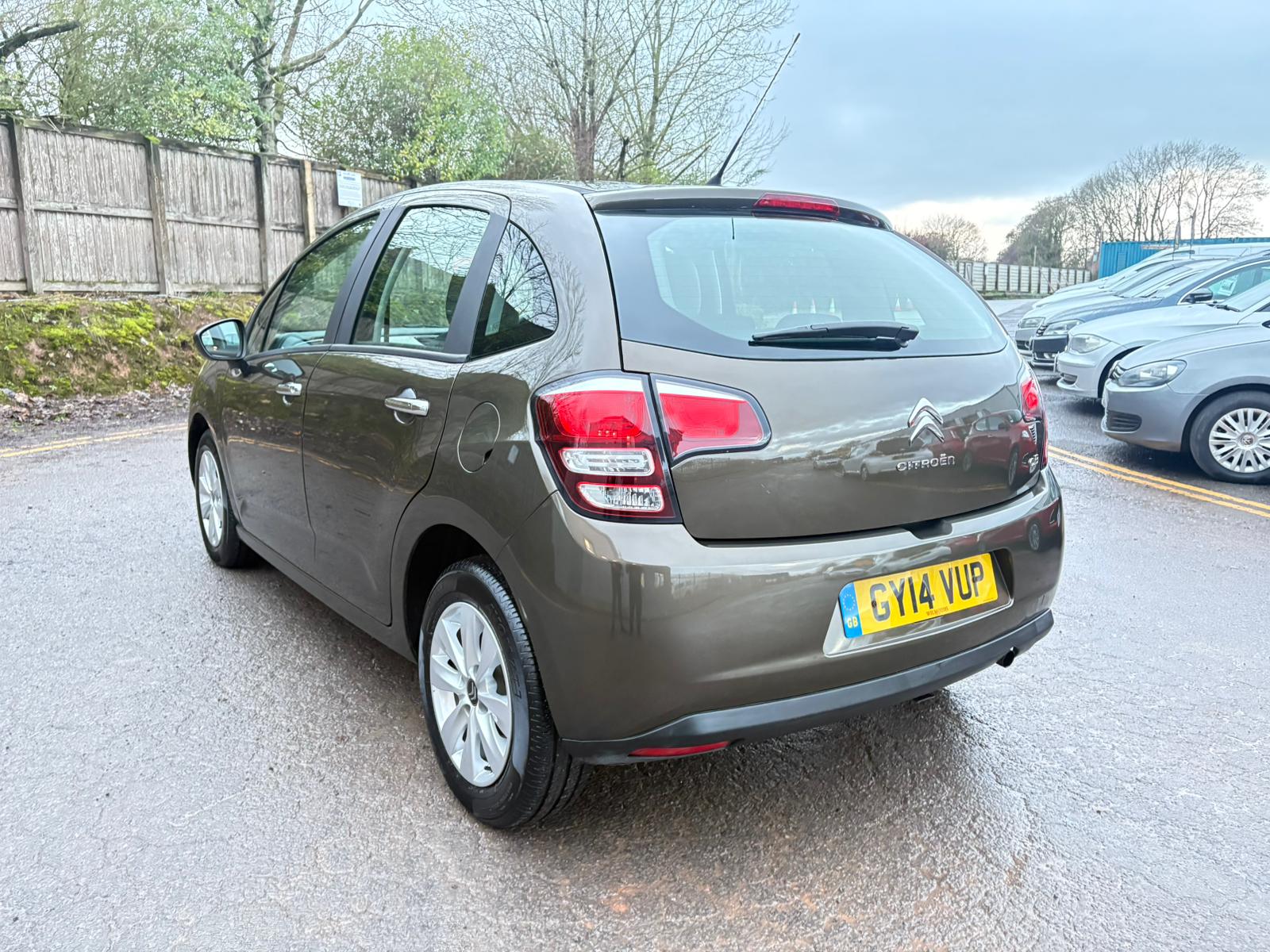 2014 Citroën C3 1.2 VTR manual hatchback 5dr