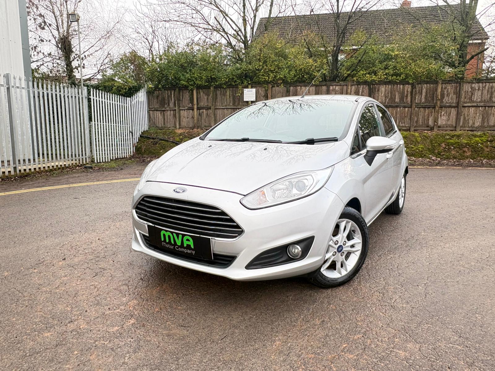 2014 FORD FIESTA 1.0 Moondust Silver E/B 100 ZETEC Hatchback