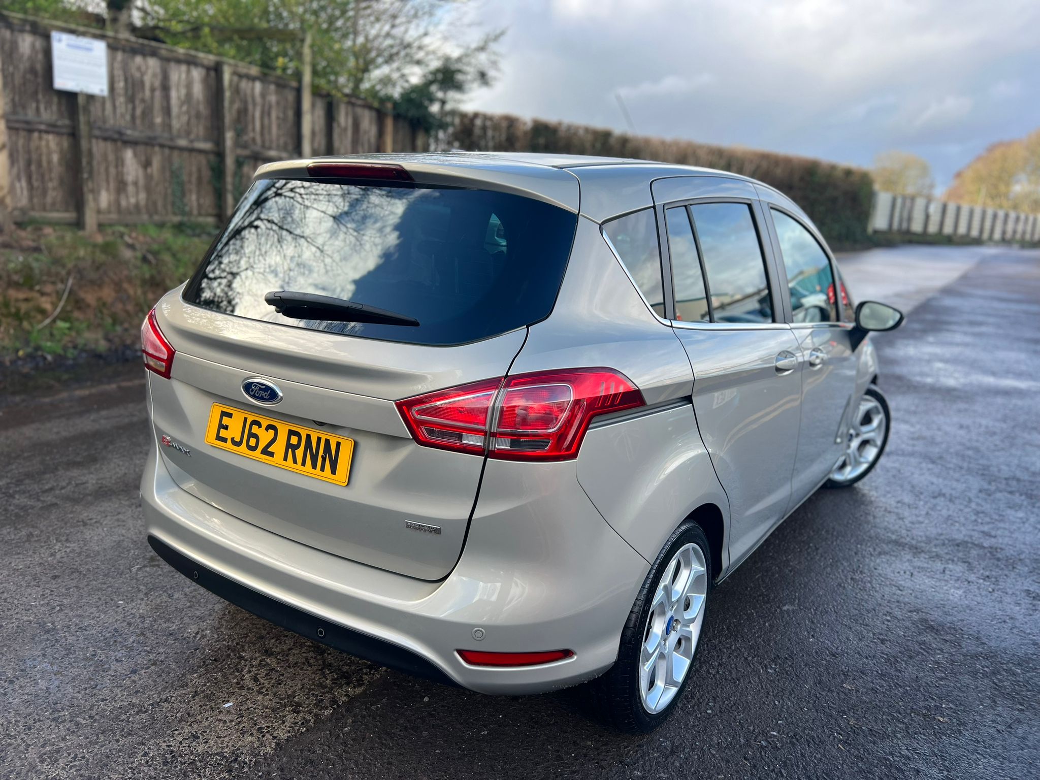 2012 FORD B-MAX 1.6 TDCI 95 TITANIUM MPV