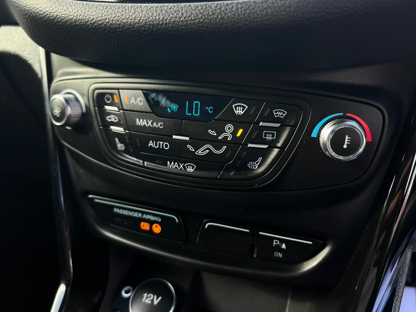 2012 FORD B-MAX 1.6 TDCI 95 TITANIUM MPV