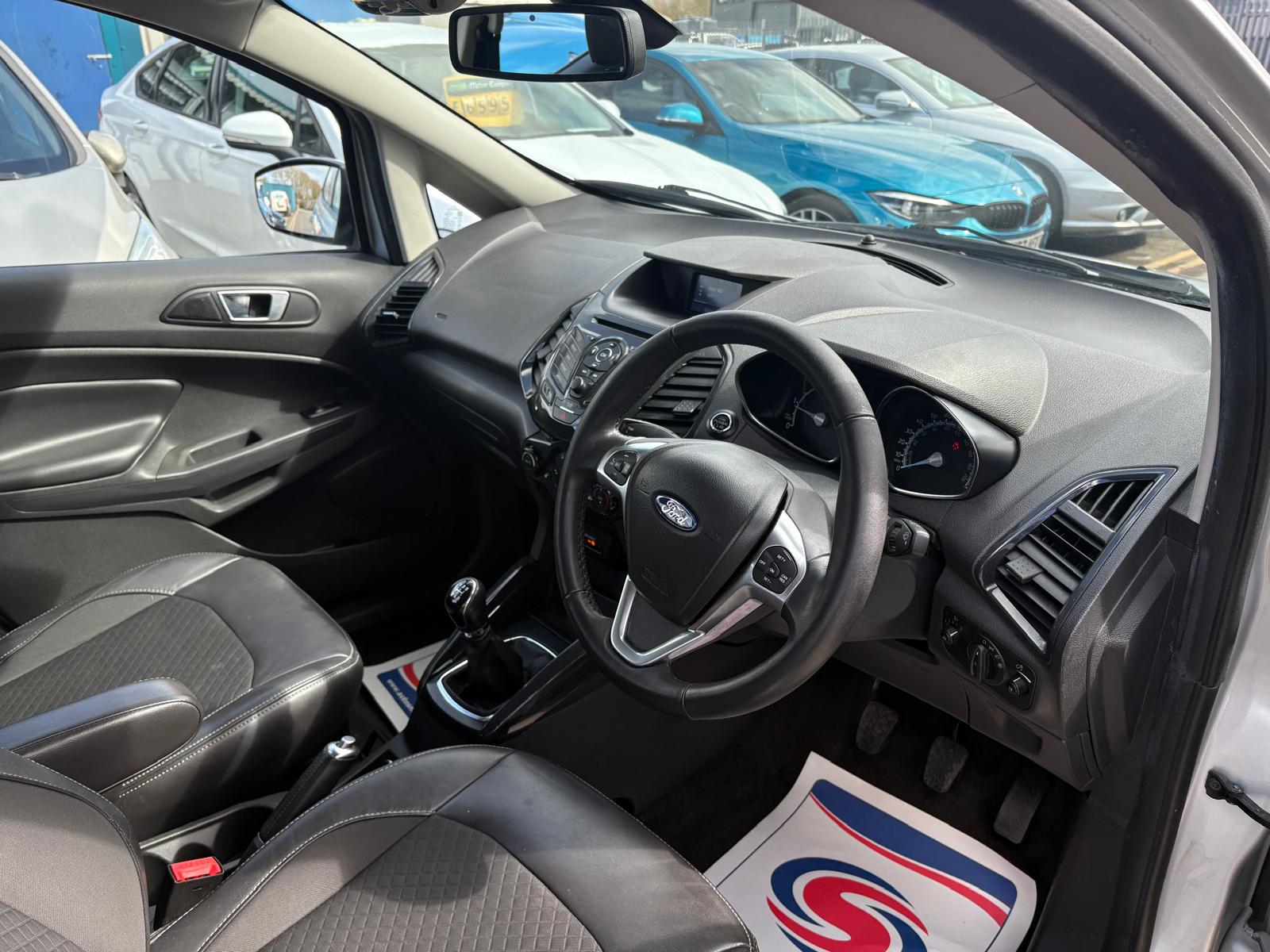 2016 FORD ECOSPORT TITATINUM 1.5 TDCI MANUAL