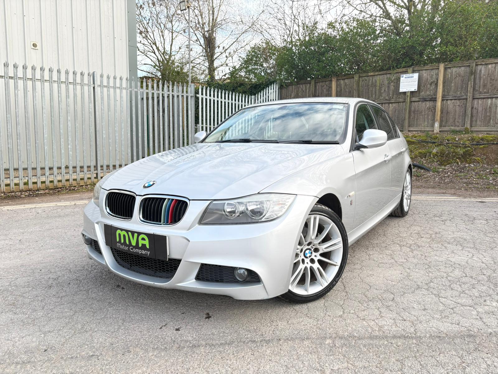 2011 BMW 318I PERFORMANCE EDITION 2.0 MANUAL