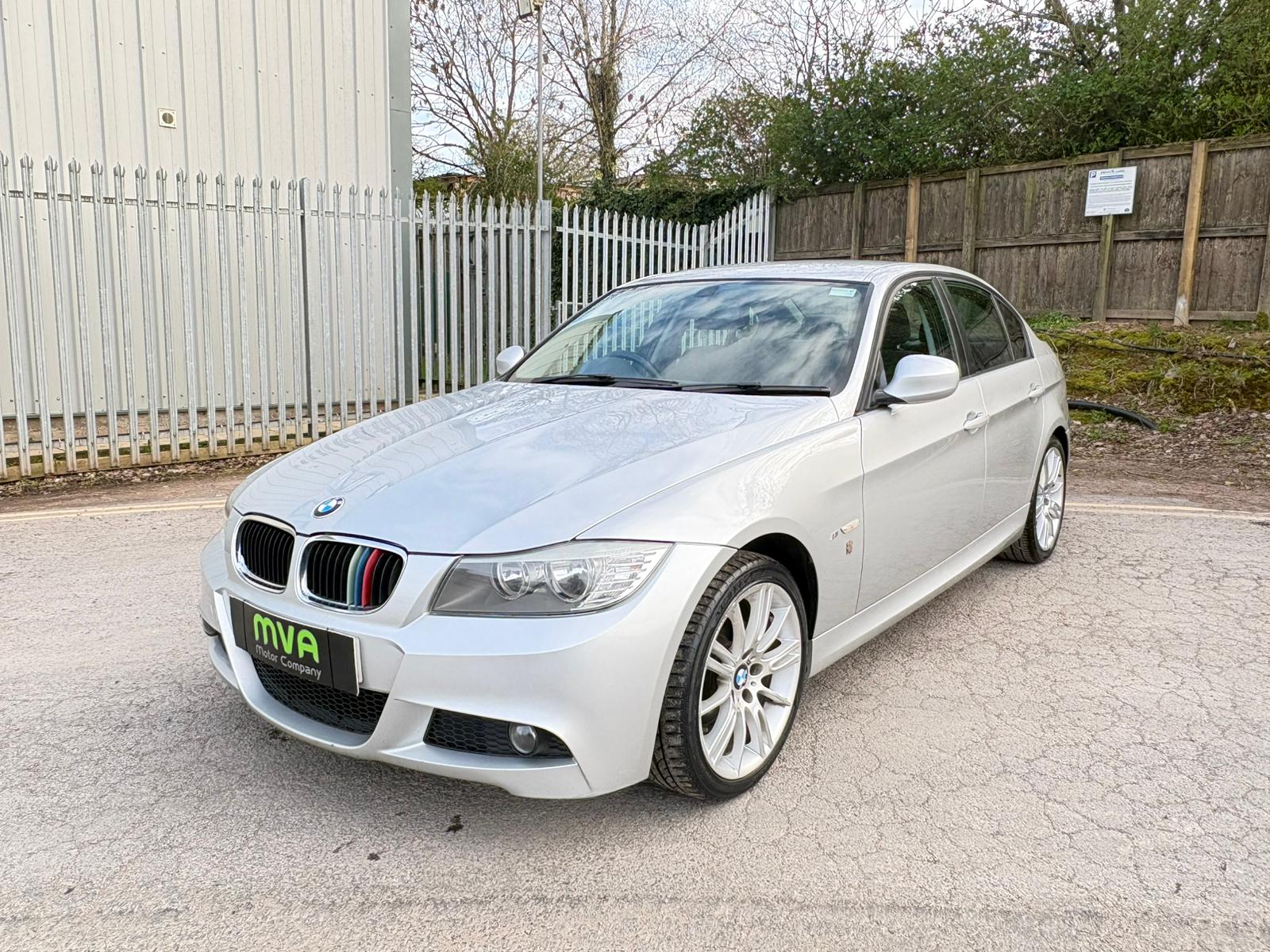 2011 BMW 318I PERFORMANCE EDITION 2.0 MANUAL