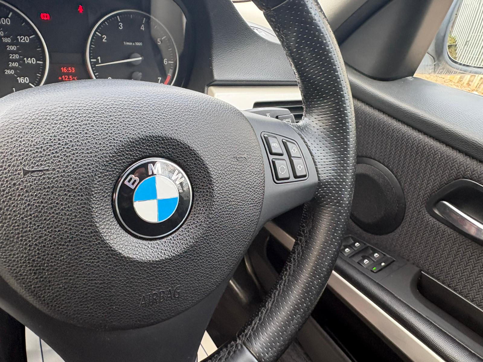 2011 BMW 318I PERFORMANCE EDITION 2.0 MANUAL