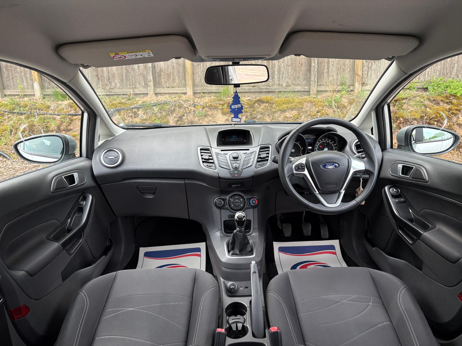 2013 Ford Fiesta1.5 TDCI 75 STYLE Hatchback