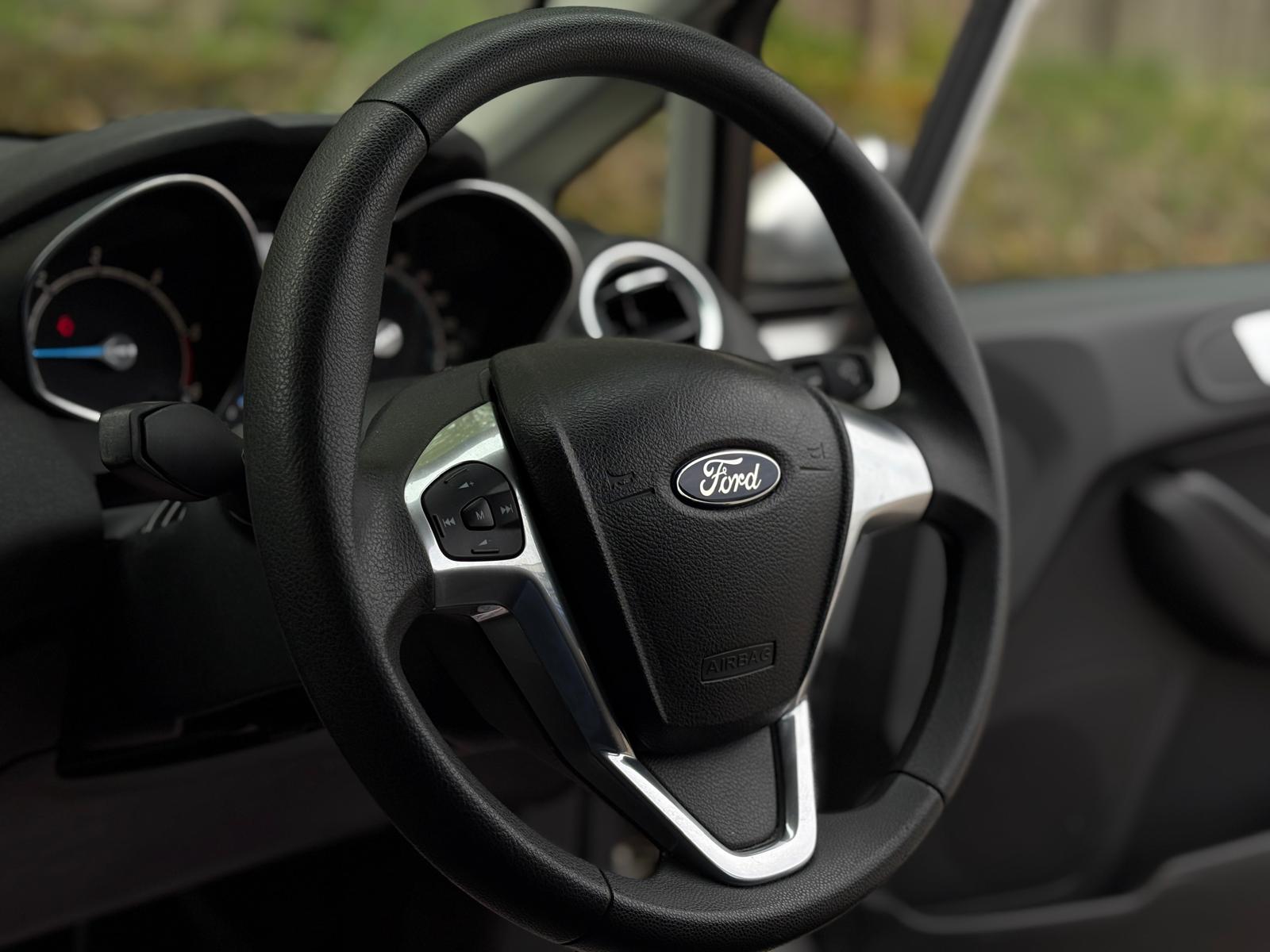 2013 Ford Fiesta1.5 TDCI 75 STYLE Hatchback