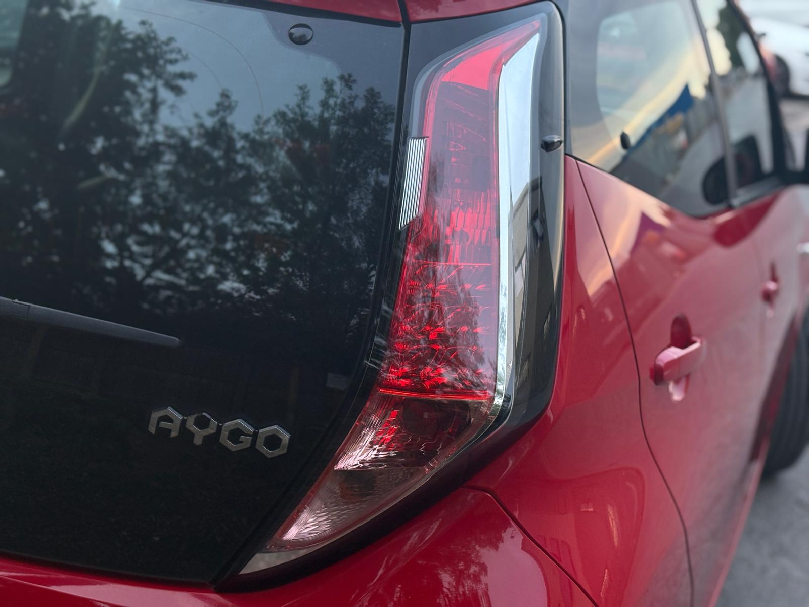 2014 TOYOTA AYGO 1.0 VVT -I X PRESSION HATCHBACK