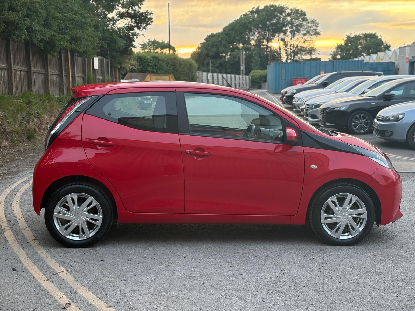 2014 TOYOTA AYGO 1.0 VVT -I X PRESSION HATCHBACK