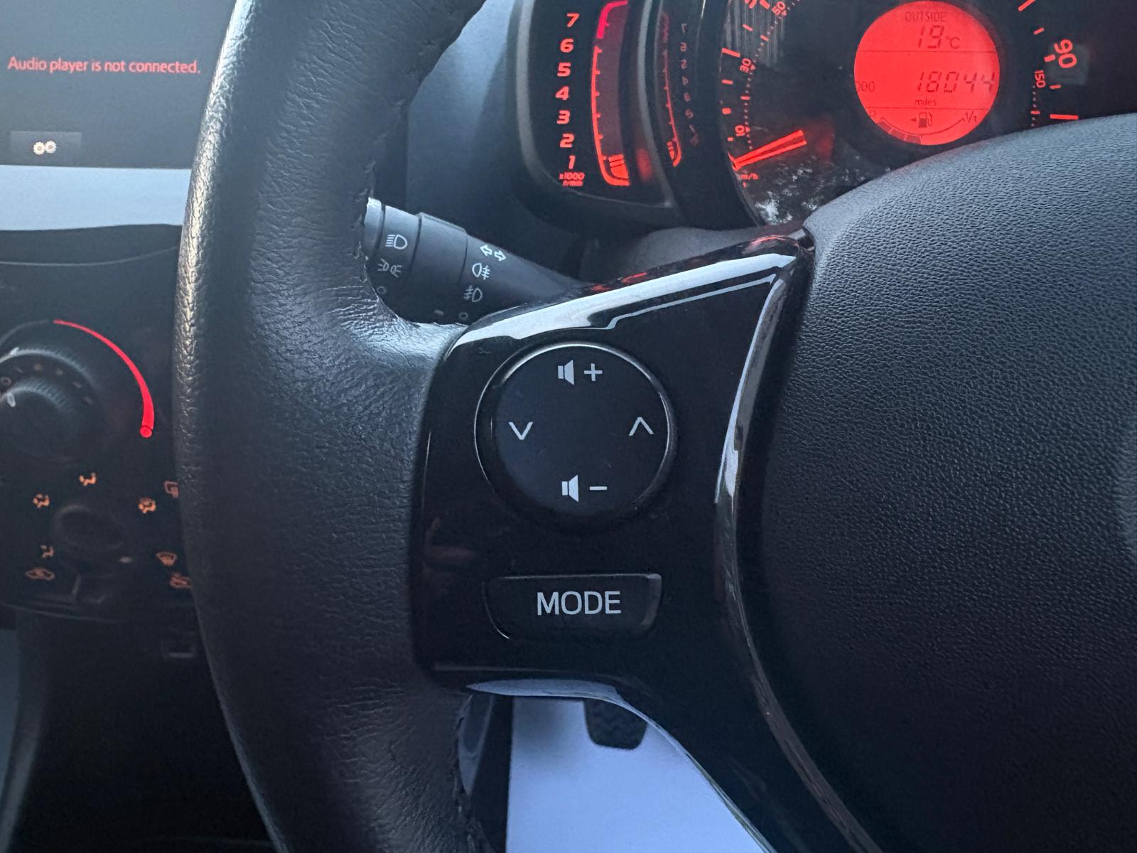 2014 TOYOTA AYGO 1.0 VVT -I X PRESSION HATCHBACK