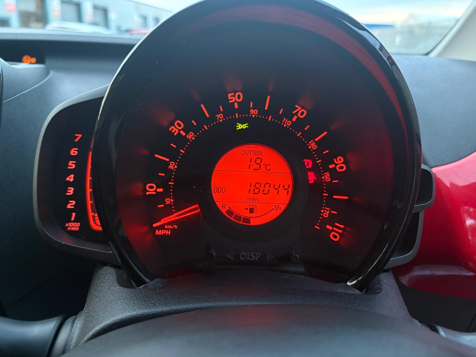 2014 TOYOTA AYGO 1.0 VVT -I X PRESSION HATCHBACK
