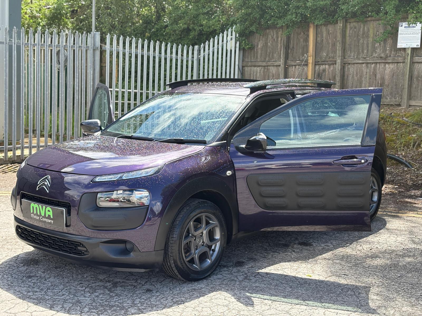 2015 Citroen C4 Cactus 1.6 BLUEHDI 100 FEEL HATCHBACK
