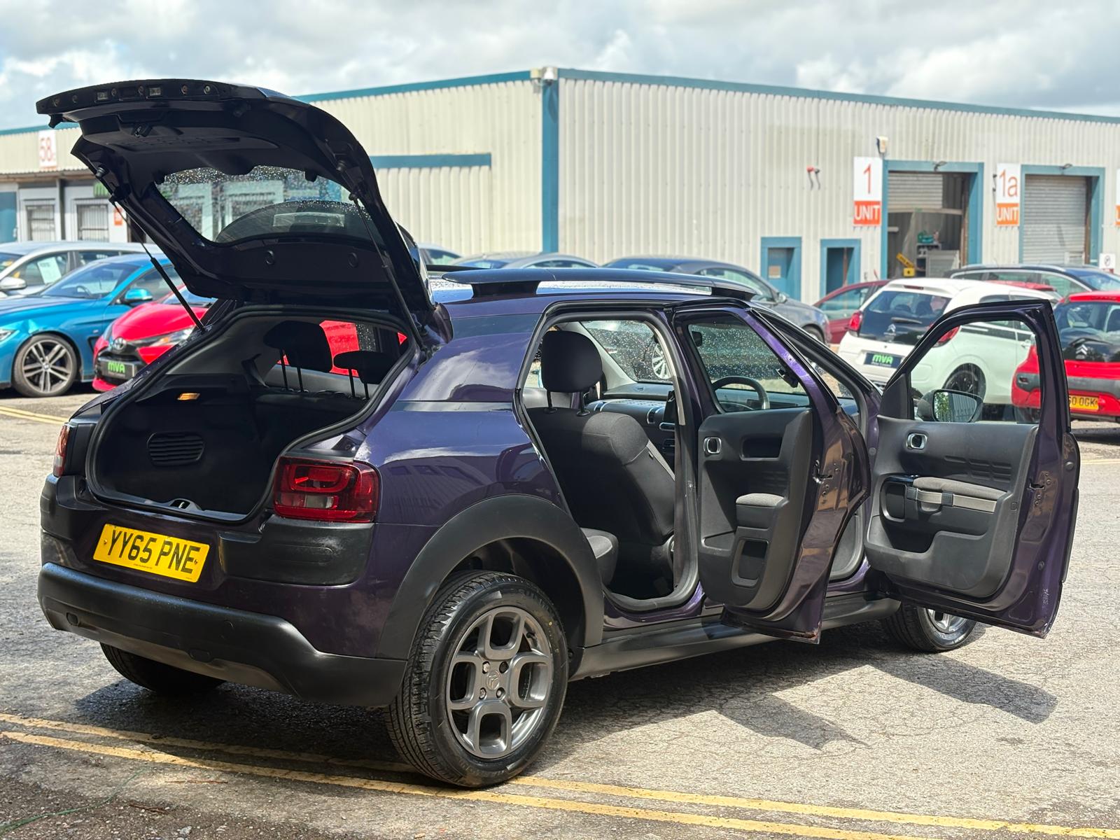 2015 Citroen C4 Cactus 1.6 BLUEHDI 100 FEEL HATCHBACK