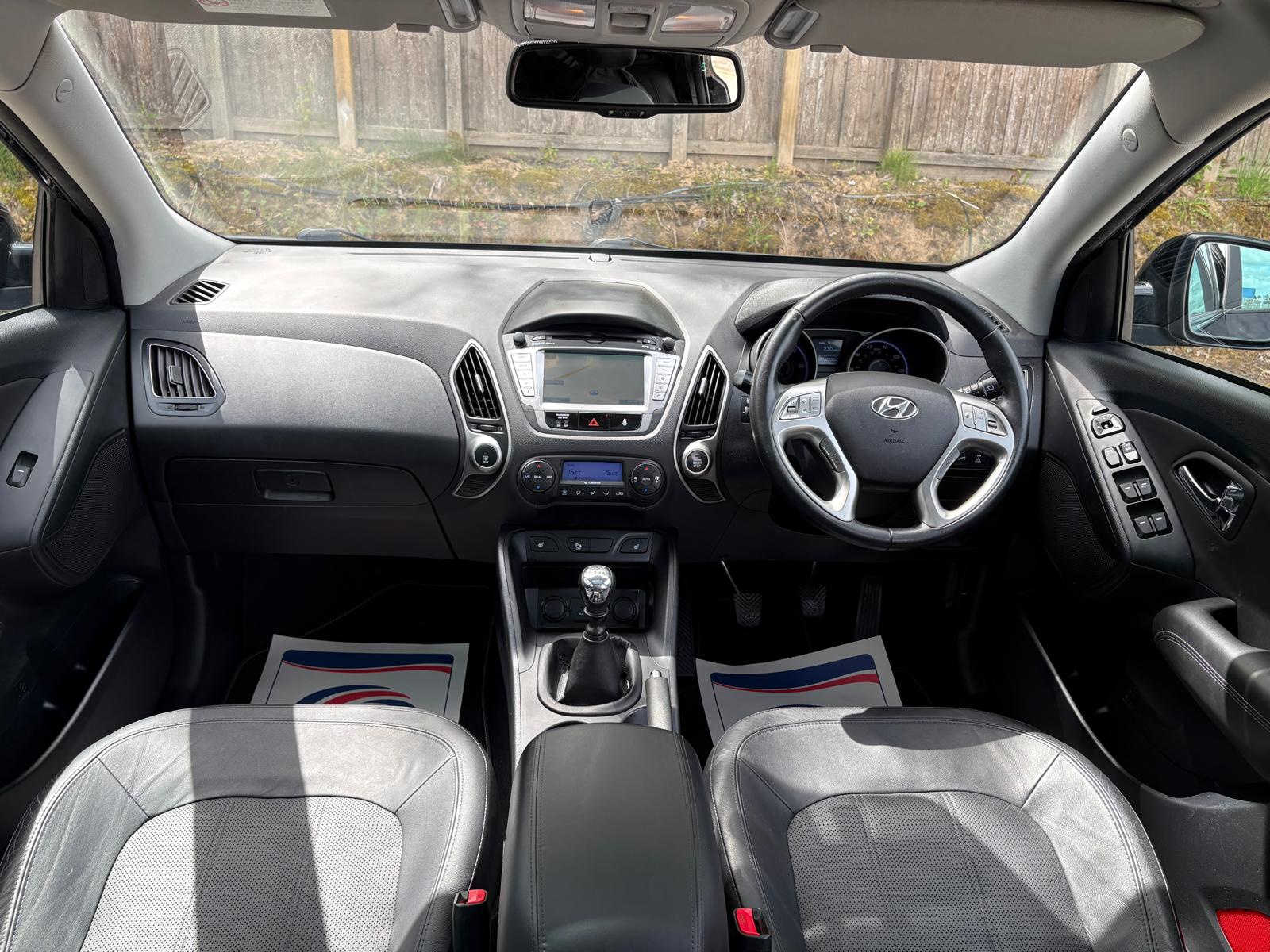 2012 HYUNDAI IX35 2.0 CRDI PREMIUM 4WD Station Wagon