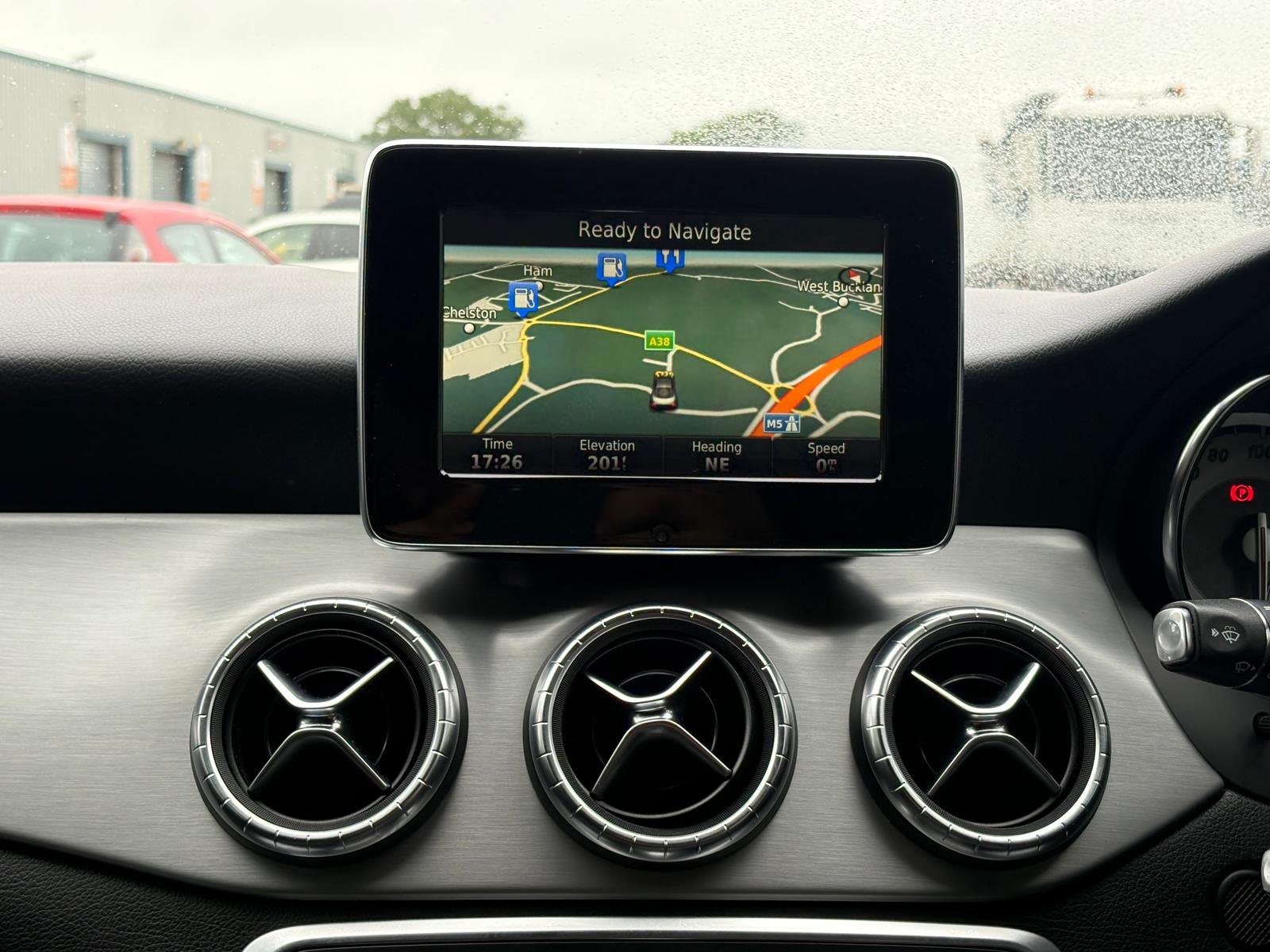 2015 MERCEDES- BENZ CLA 200 D 2.1 AMG SPORT Coupe