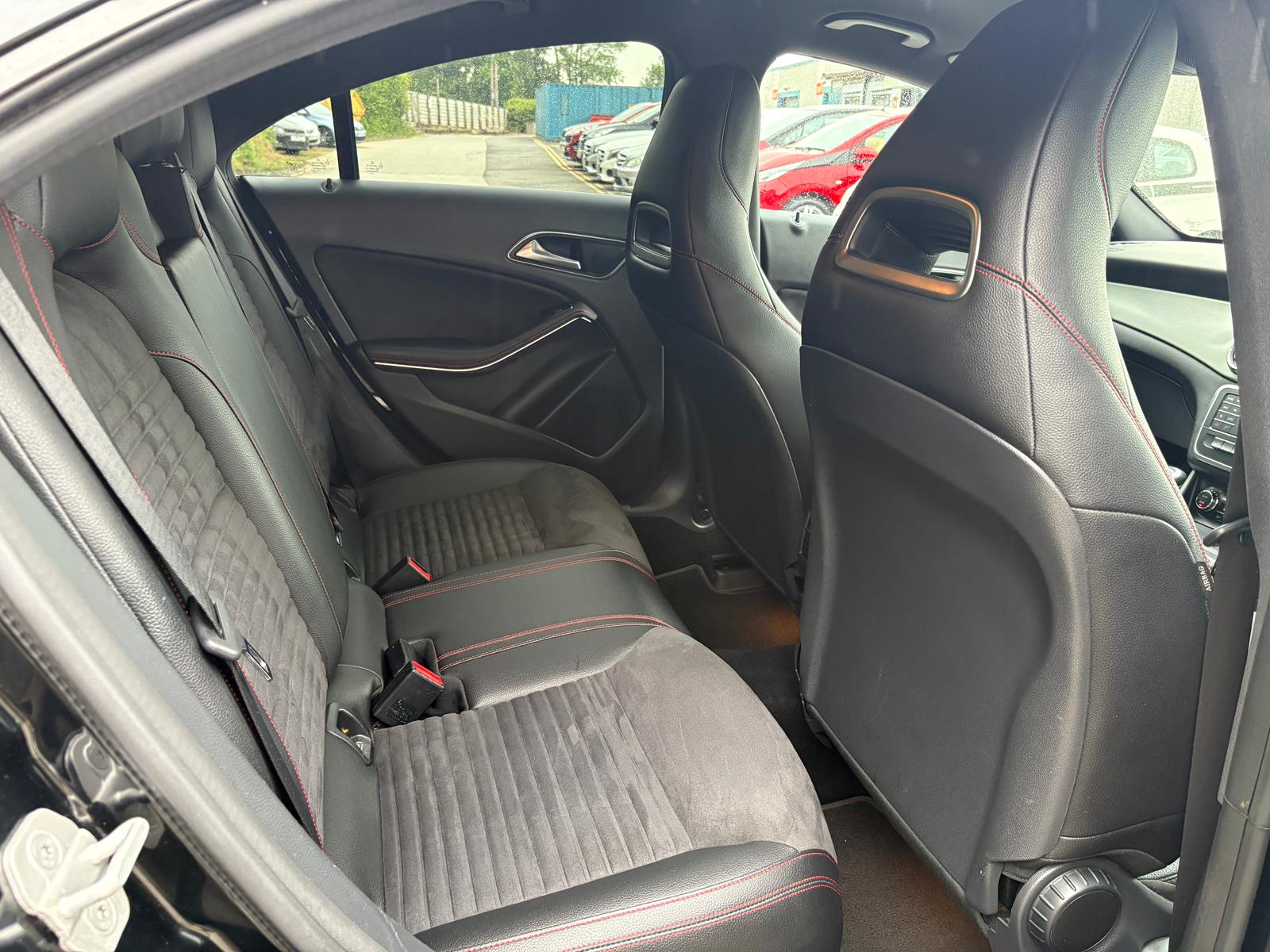 2015 MERCEDES- BENZ CLA 200 D 2.1 AMG SPORT Coupe