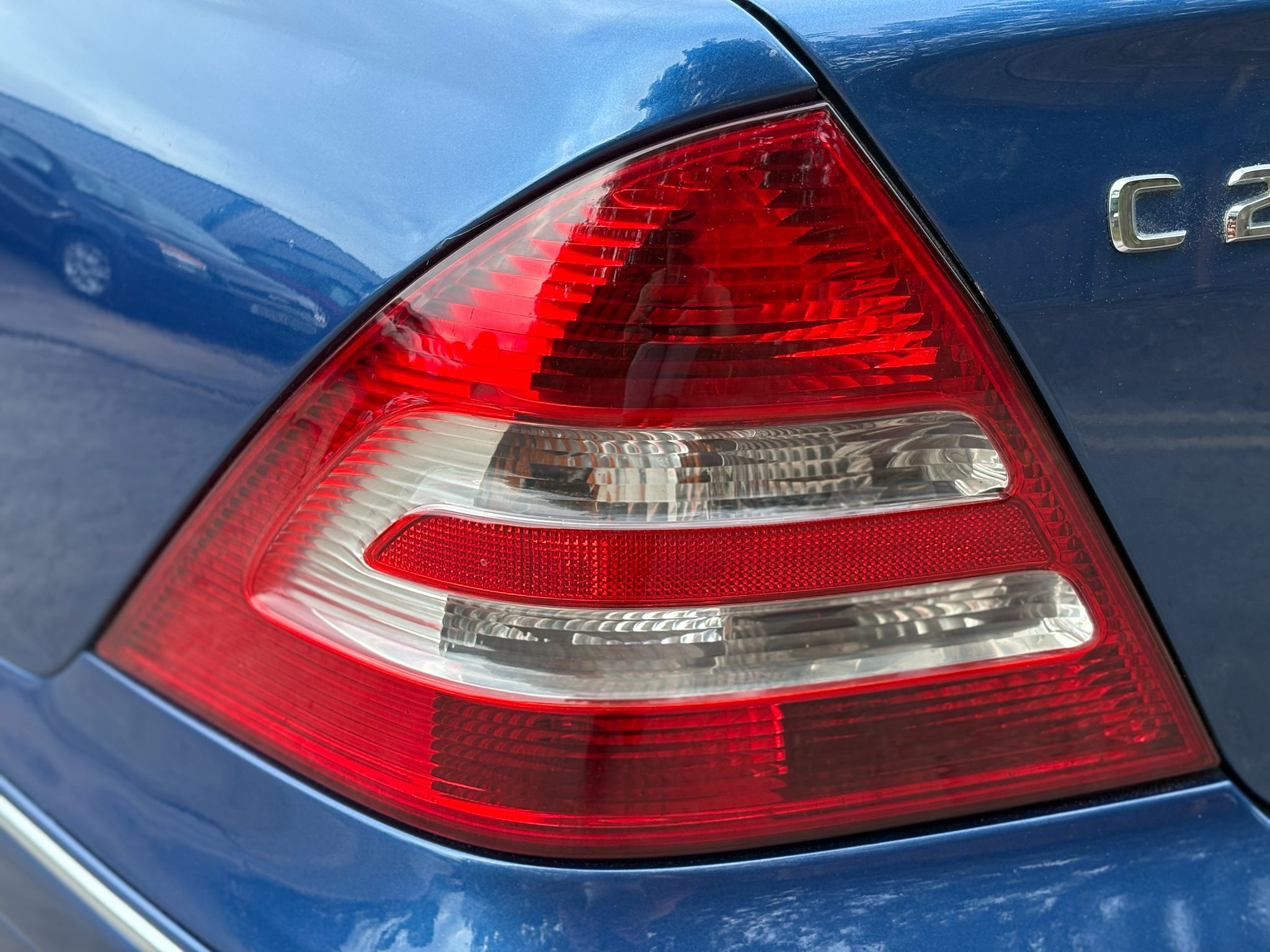 2005 Mercedes-Benz C CLASS C220 CDI AVANTGARDE SE Saloon