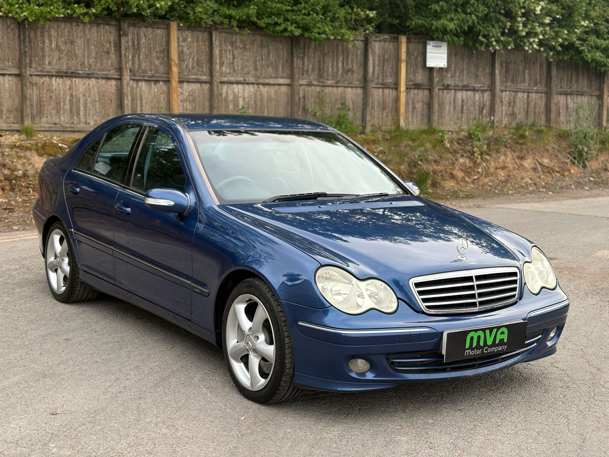 2005 Mercedes-Benz C CLASS C220 CDI AVANTGARDE SE Saloon