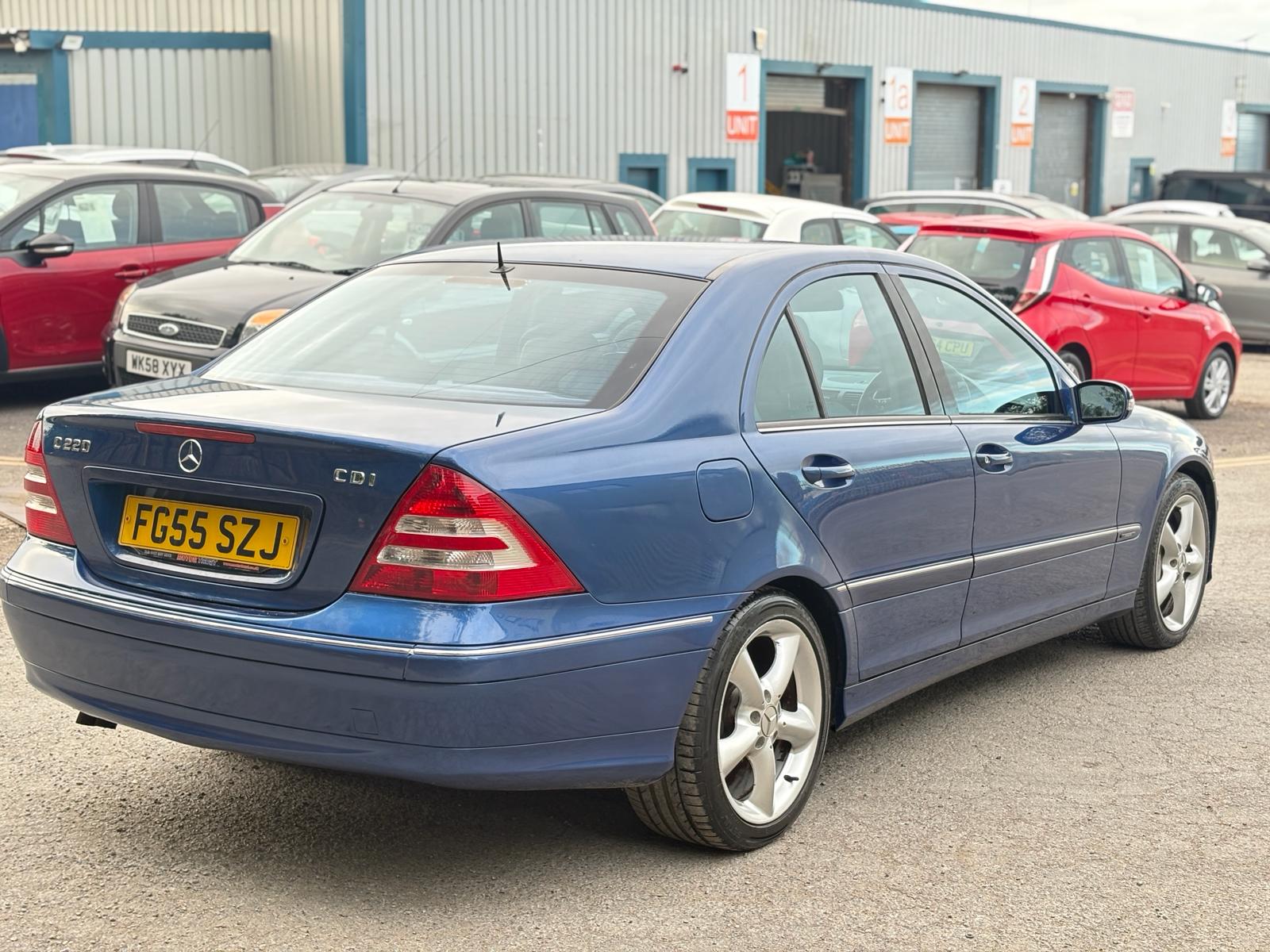 2005 Mercedes-Benz C CLASS C220 CDI AVANTGARDE SE Saloon