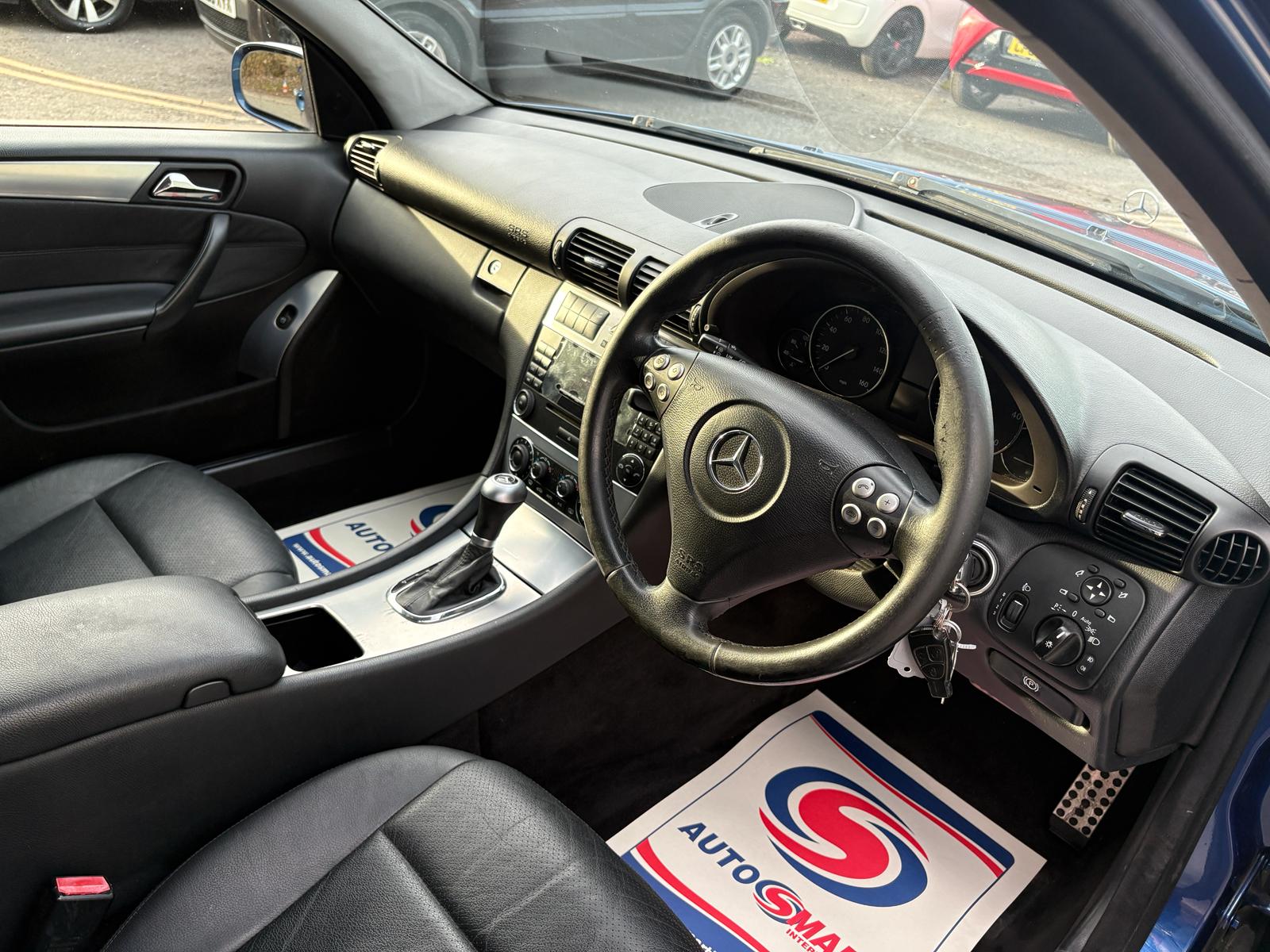 2005 Mercedes-Benz C CLASS C220 CDI AVANTGARDE SE Saloon