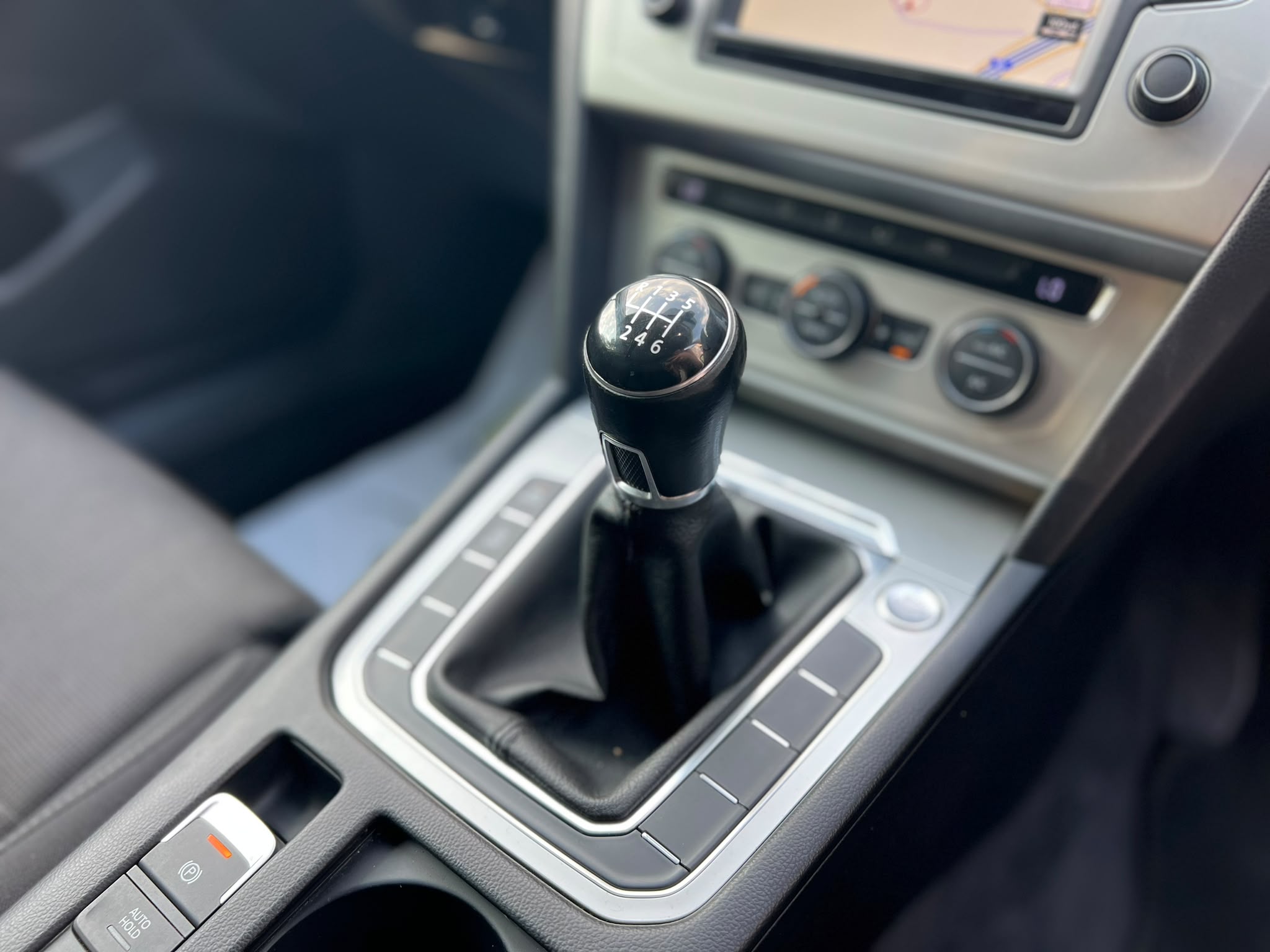 2015 Volkswagen Passat 2.0 TDI SE Business Estate