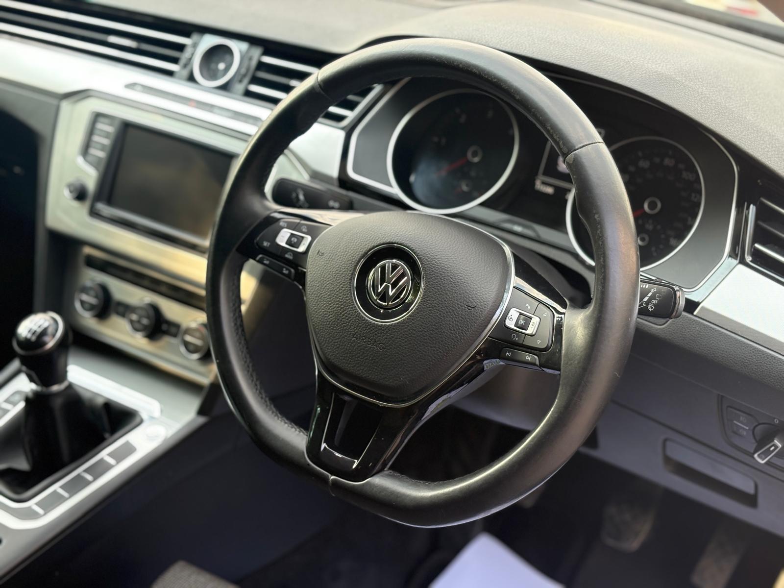 2015 Volkswagen Passat 2.0 TDI SE Business Estate