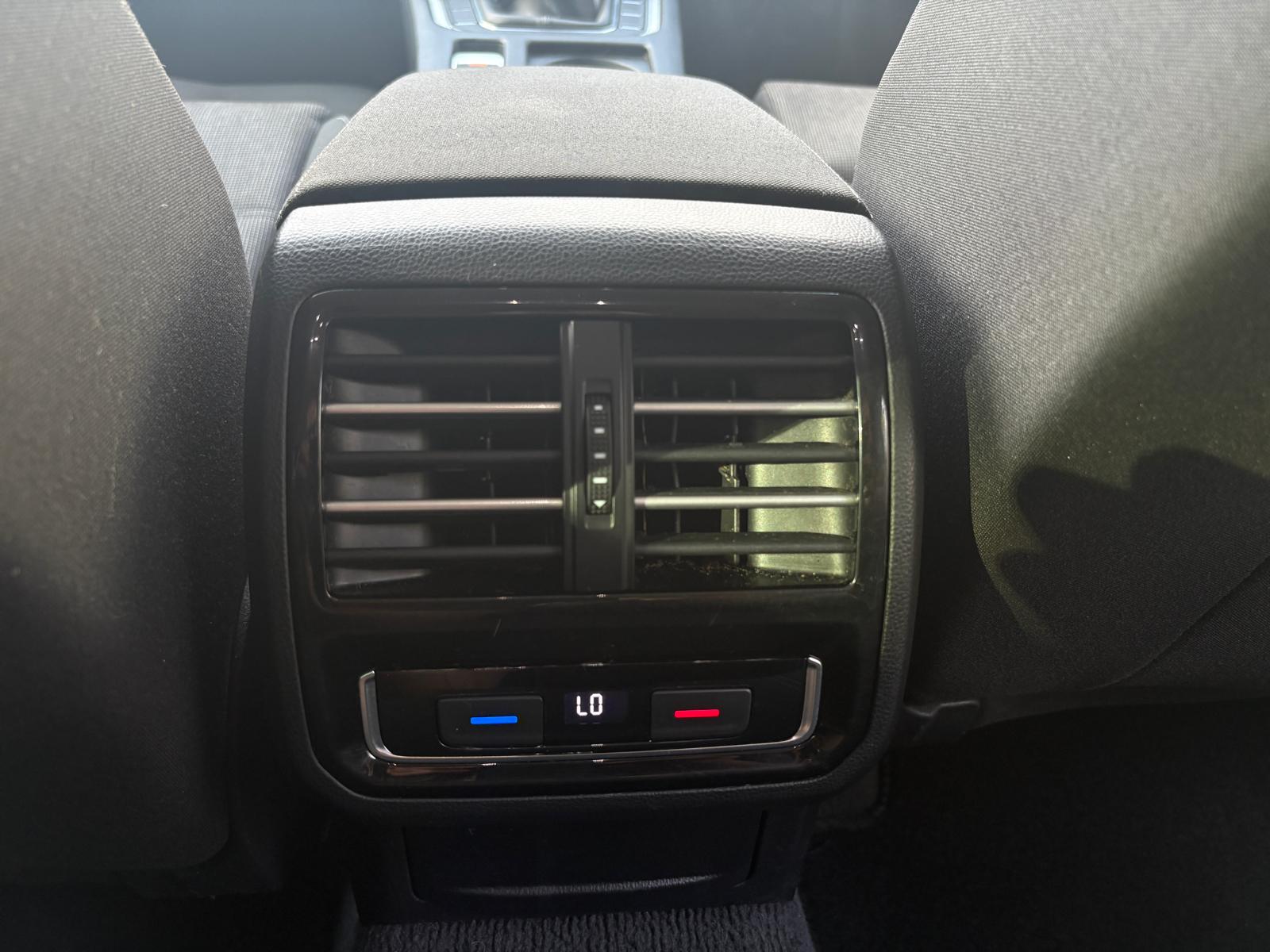 2015 Volkswagen Passat 2.0 TDI SE Business Estate