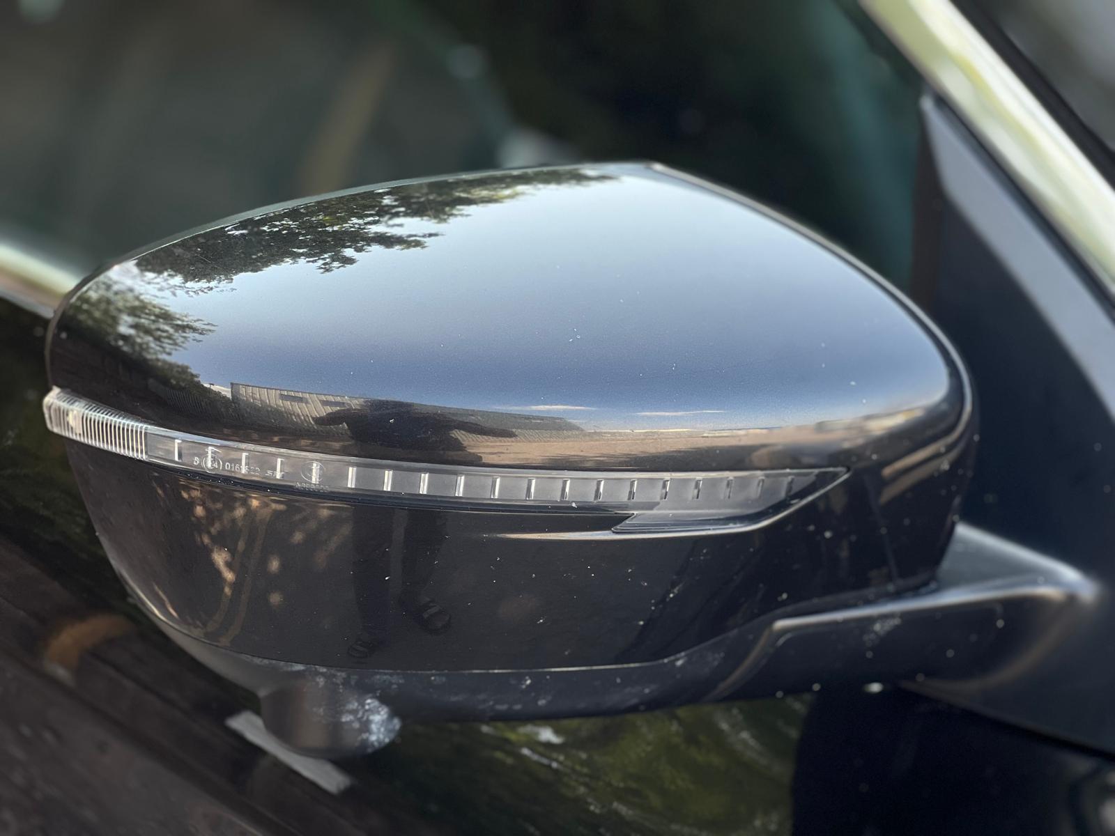 2014 NISSAN QASHQAI TEKNA 4×4 1.6 DCI MANUAL