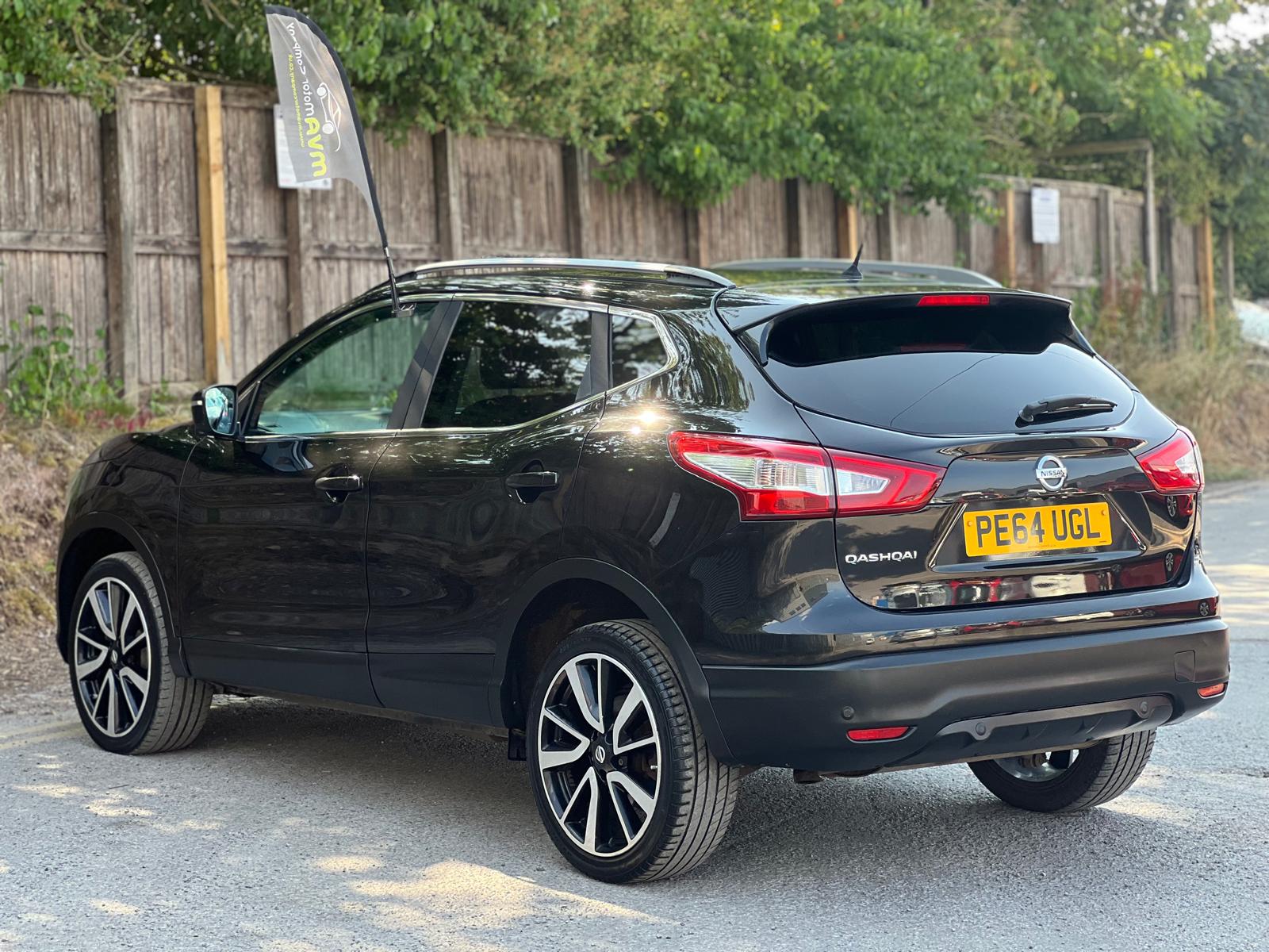 2014 NISSAN QASHQAI TEKNA 4×4 1.6 DCI MANUAL