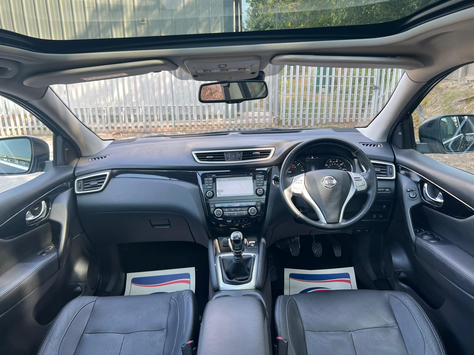 2014 NISSAN QASHQAI TEKNA 4×4 1.6 DCI MANUAL