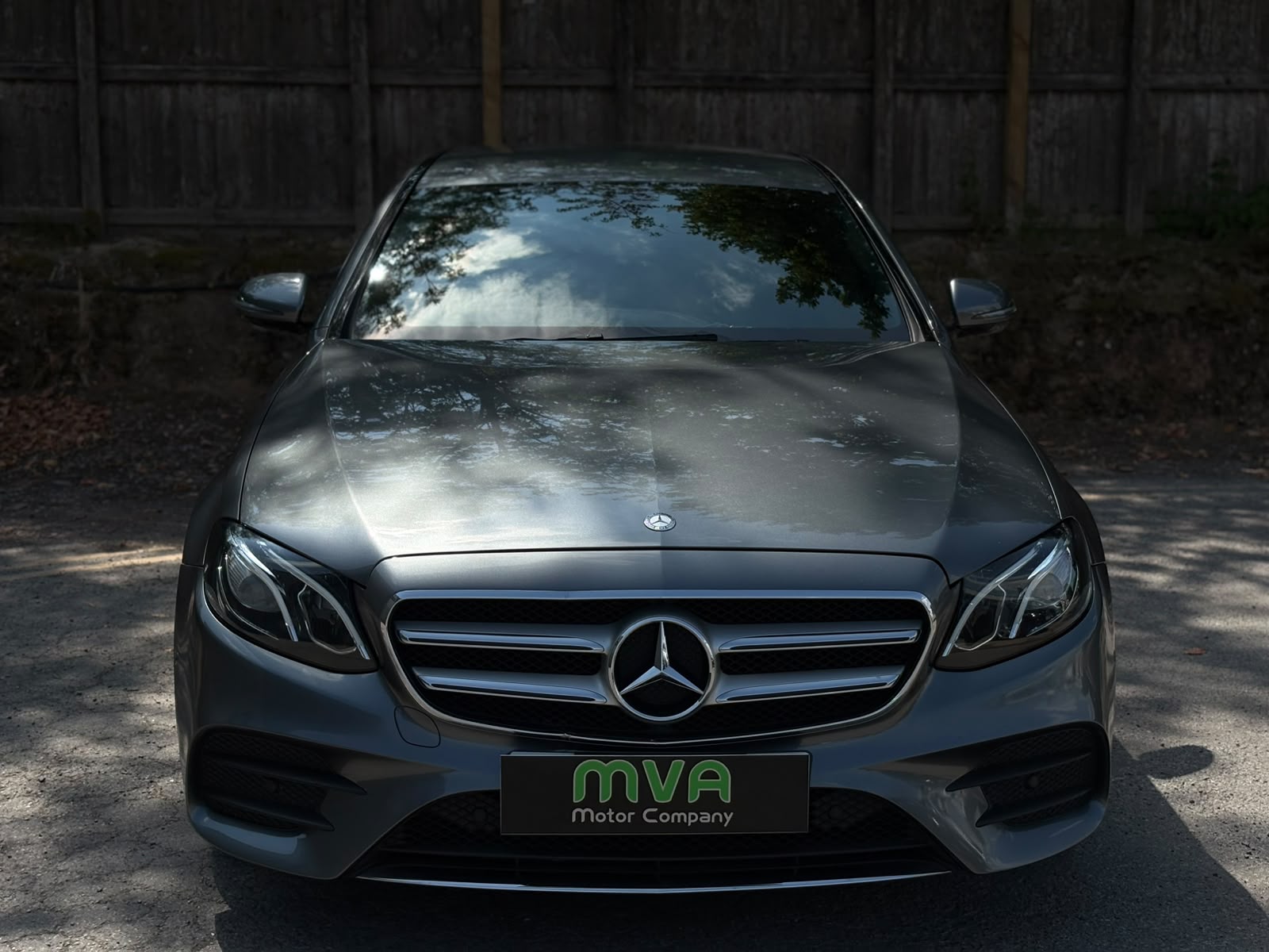 2016 MERCEDES- BENZ E220 D AMG LINE 9G SALOON
