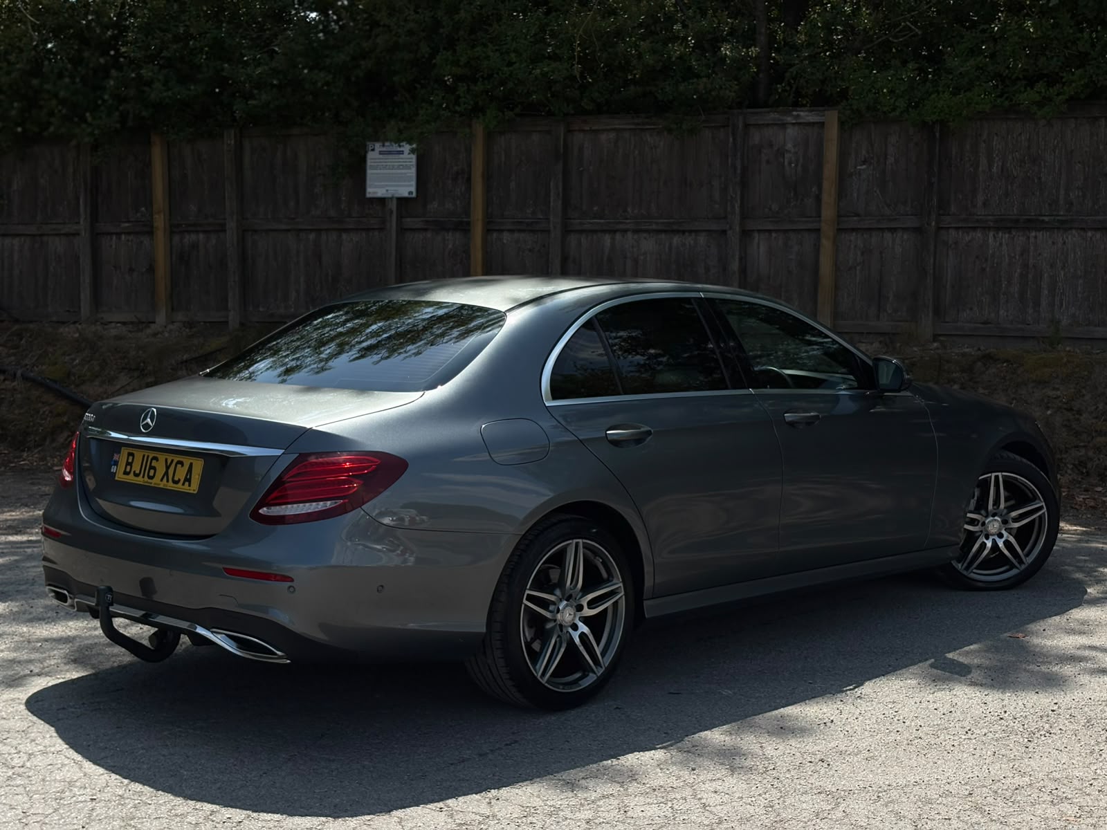 2016 MERCEDES- BENZ E220 D AMG LINE 9G SALOON